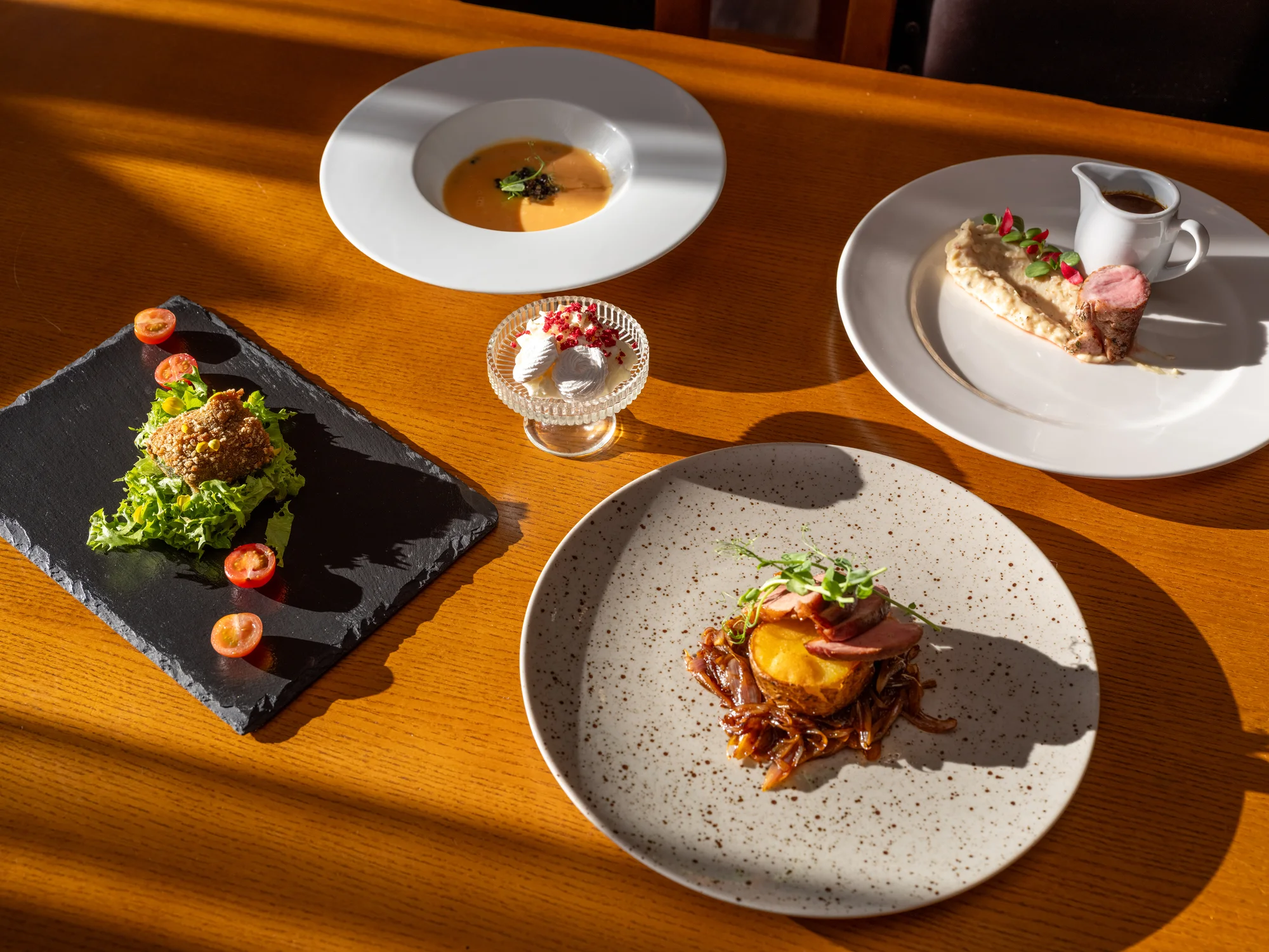 5chodové menu v zámecké restauraci i privátní relaxace pro dva