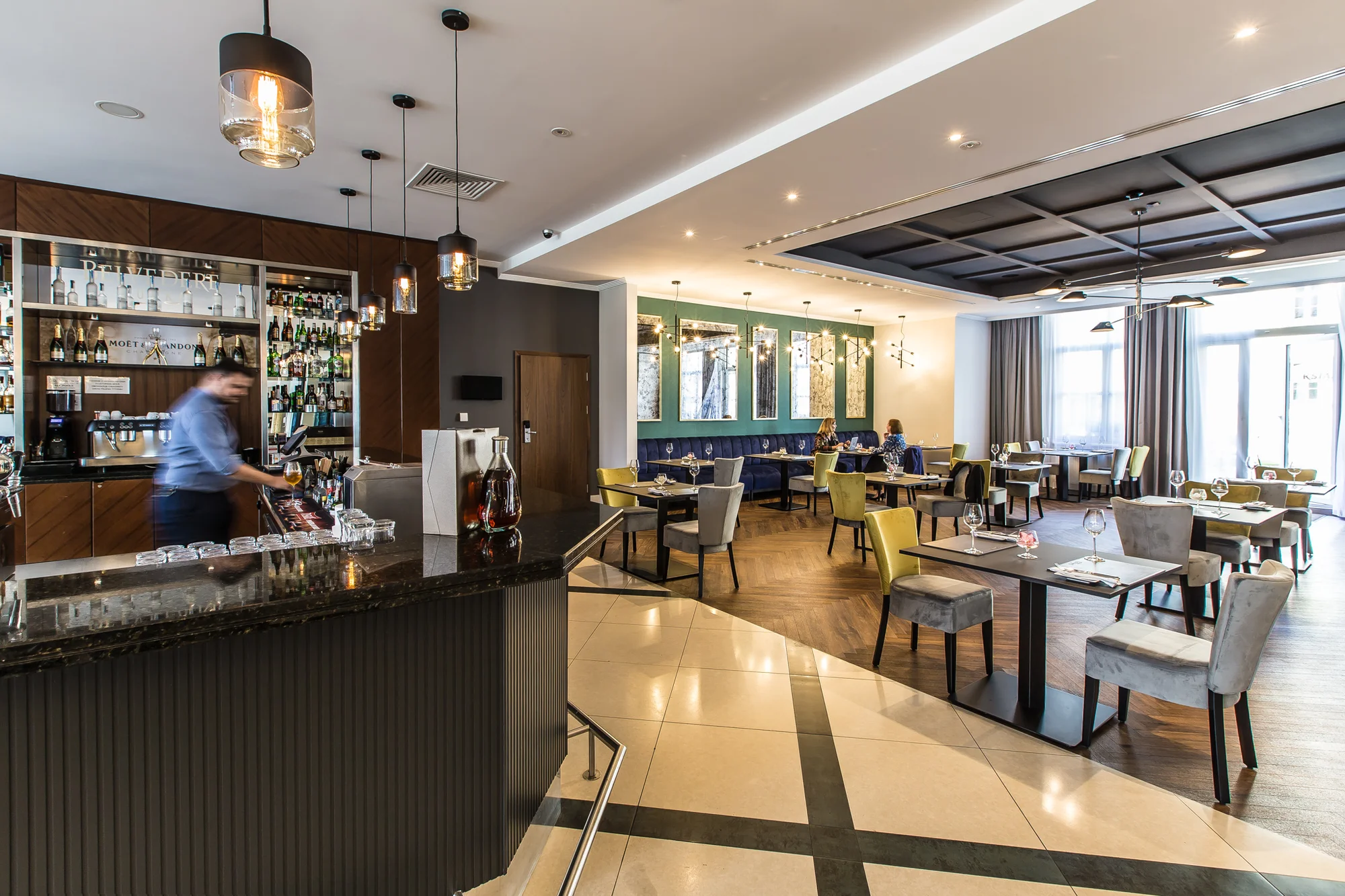 Poznejte Wrocław: z pohodlí 5* hotelu se snídaní a saunou, 10 minut chůze od hlavního náměstí