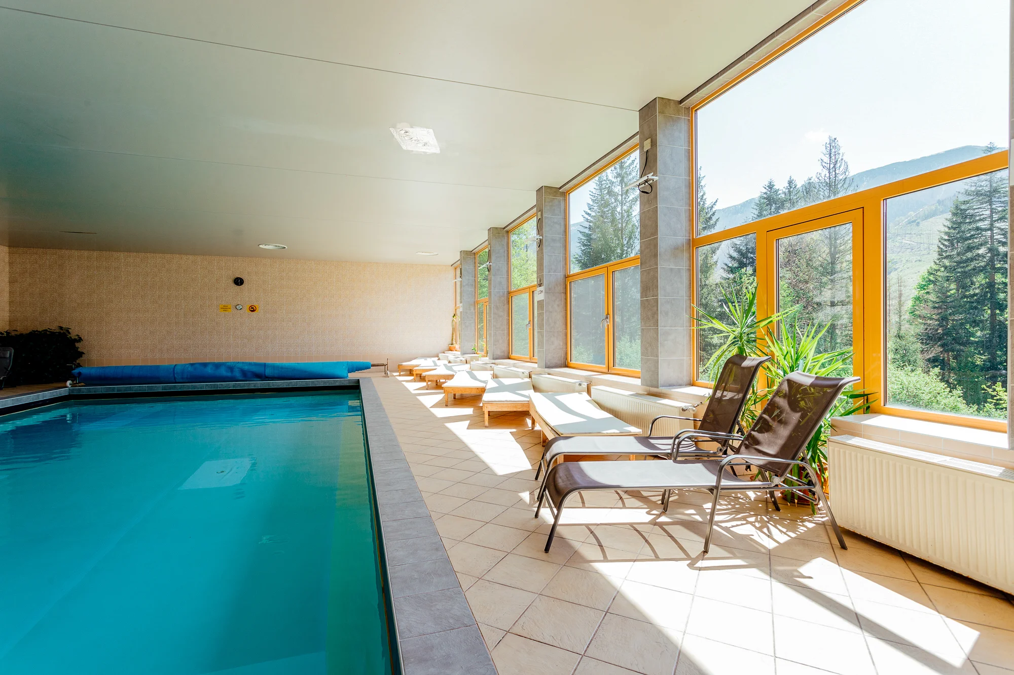 Pobyt v krásném prostředí Vrátné doliny s polopenzí a wellness, v nabídce varianta se skipasem