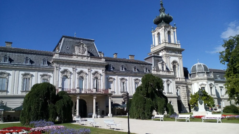 Zájezd do maďarských termálních lázní s dopravou, ubytováním a polopenzí