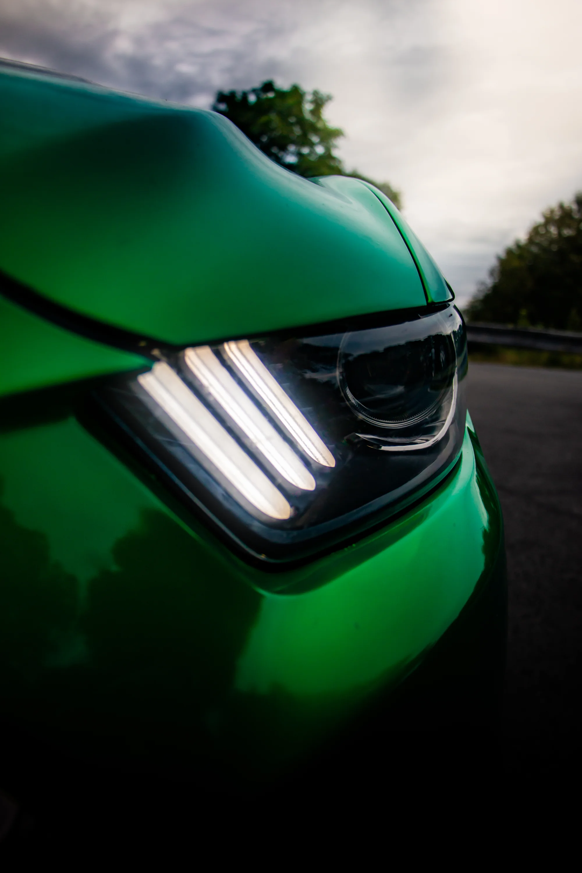 Zážitková jízda ve Fordu Mustang V8: půjčení na 15 až 45 minut nebo na celý den