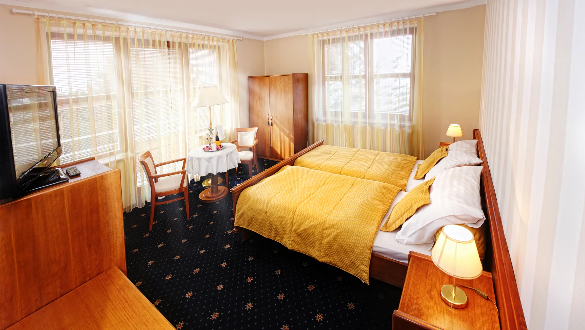 Příjemný tříhvězdičkový hotel u píseckých lesů i s možností snídaní