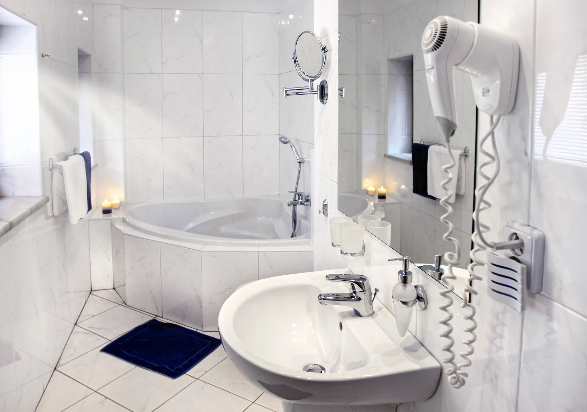Příjemný tříhvězdičkový hotel u píseckých lesů i s možností snídaní
