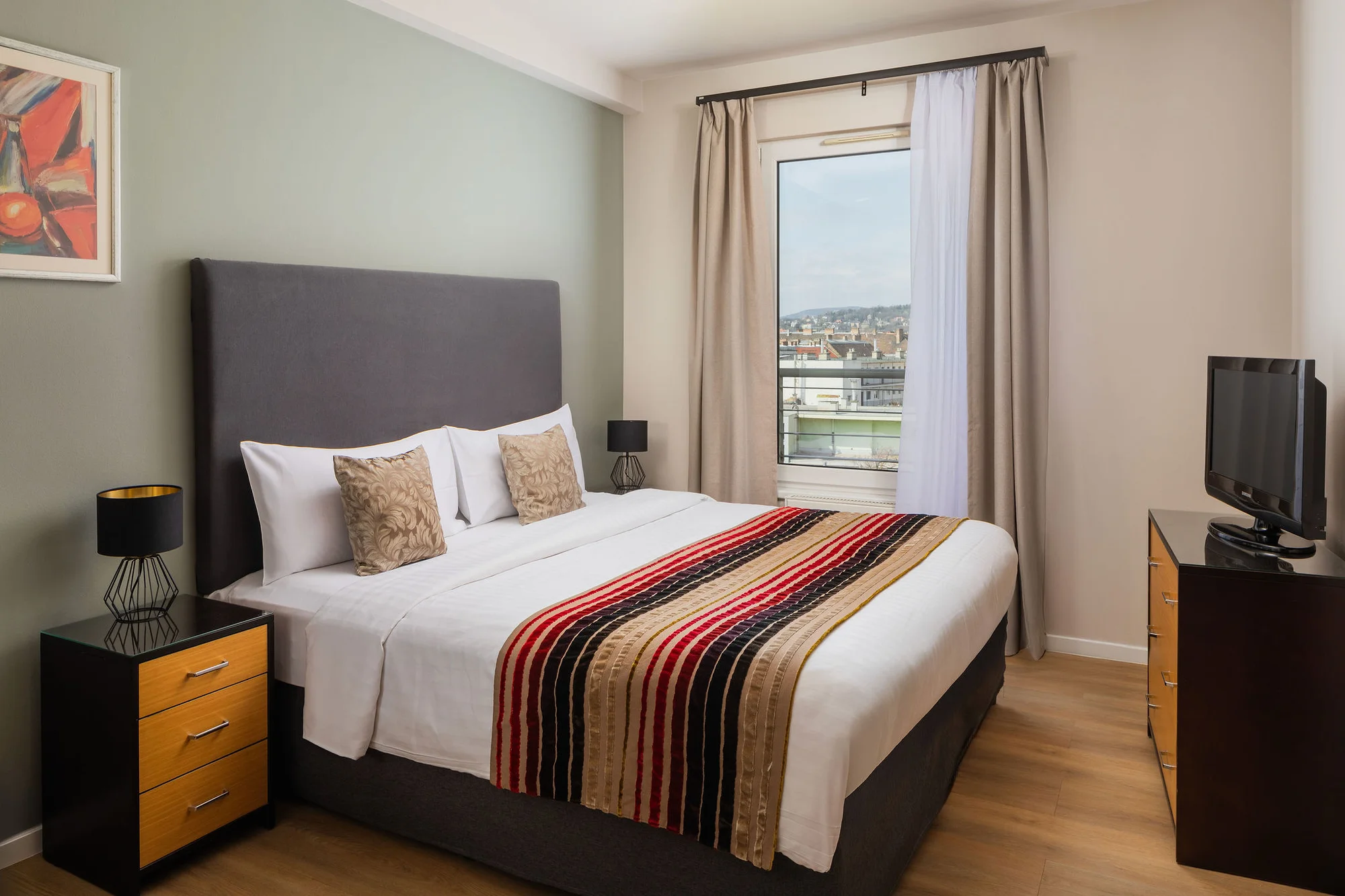 Oceňovaný rodinný apartmánový hotel v Budapešti: prostorné apartmány s terasou i snídaní