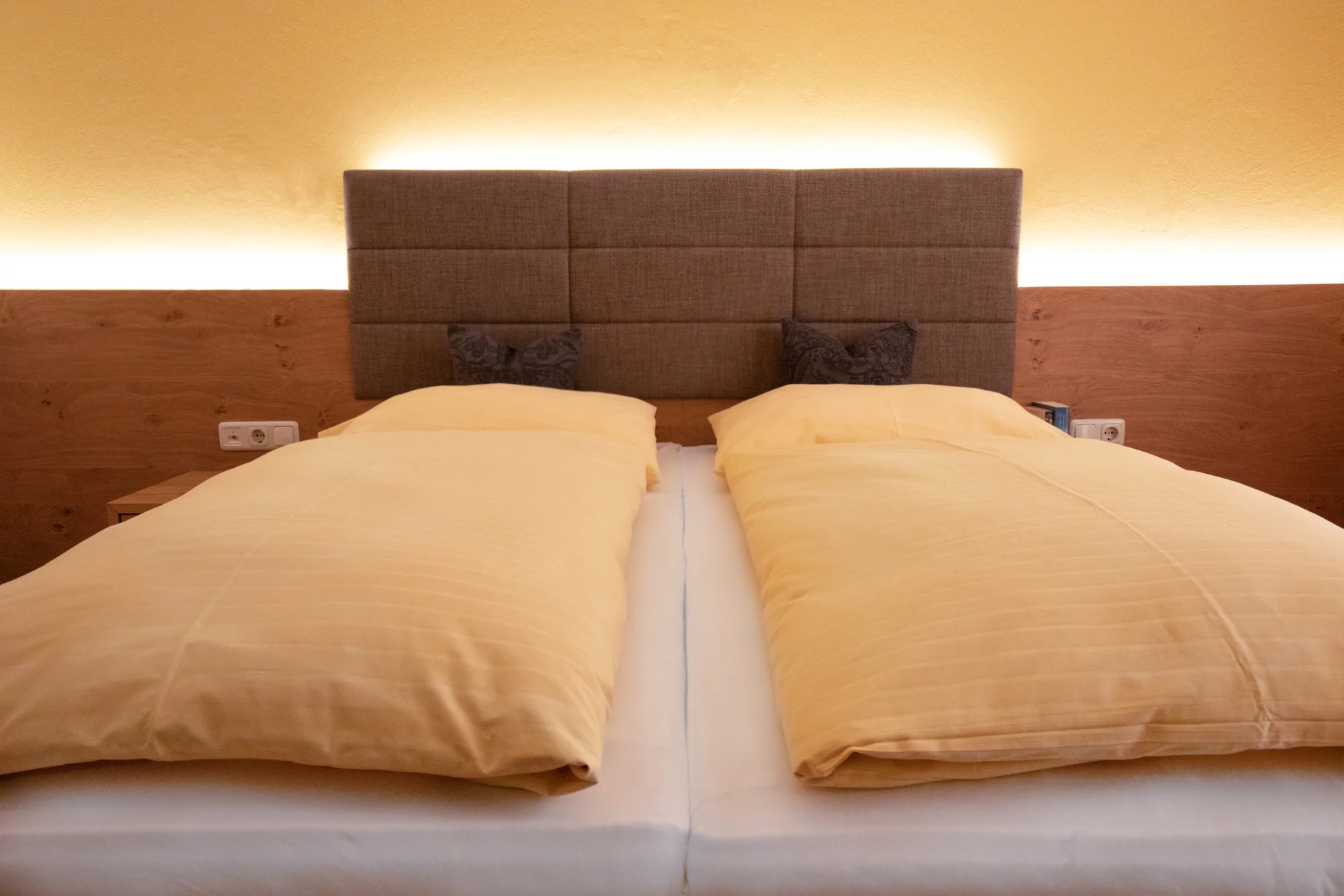 Zimní dovolená v Rakousku: 4* hotel s polopenzí a wellness, 100 m od sjezdovek, 1 dítě do 3,9 let zdarma