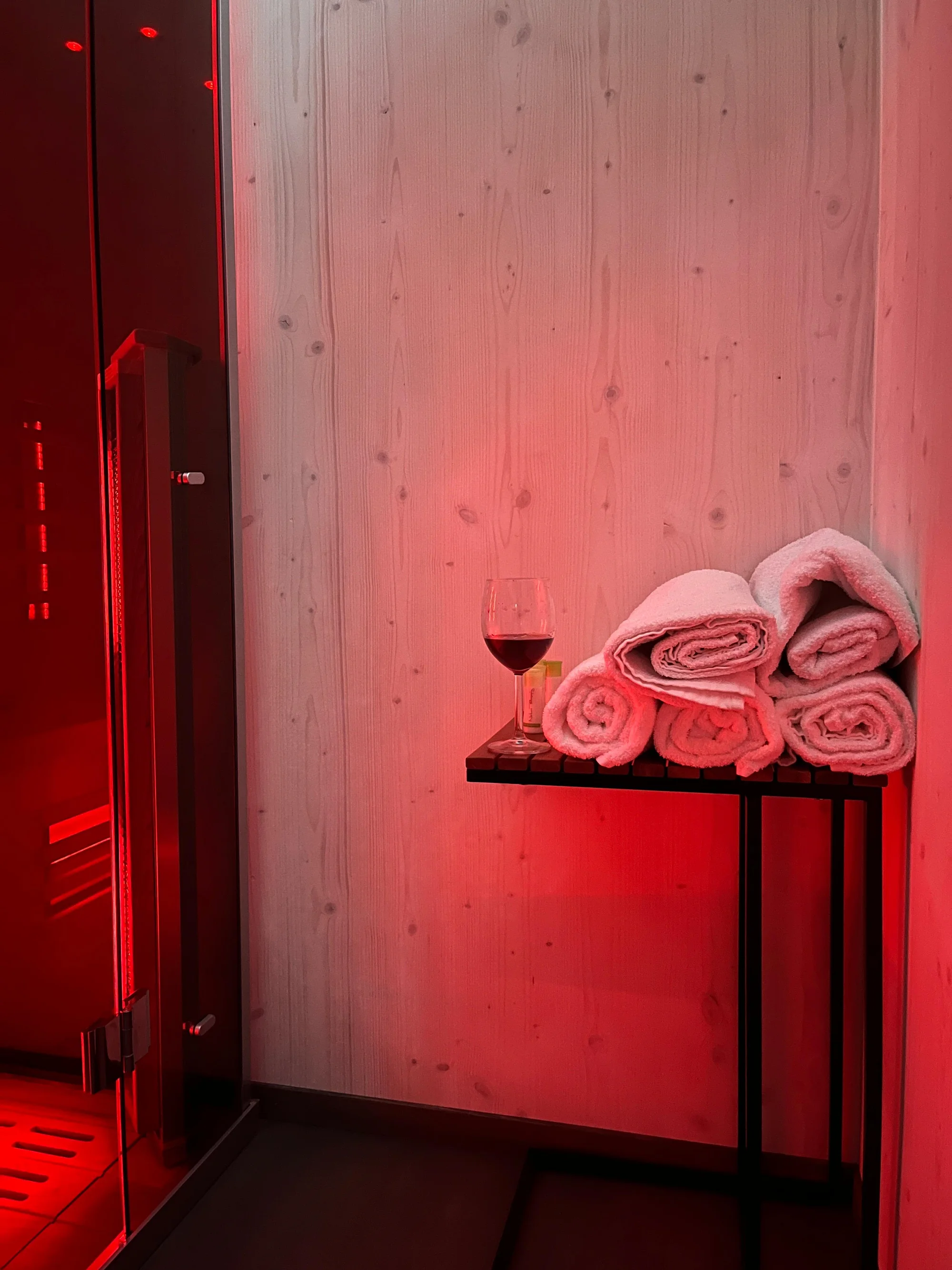 Posed pro 4 osoby kousek od ostravského hradu: terasa s grilem, kuchyňka i sauna