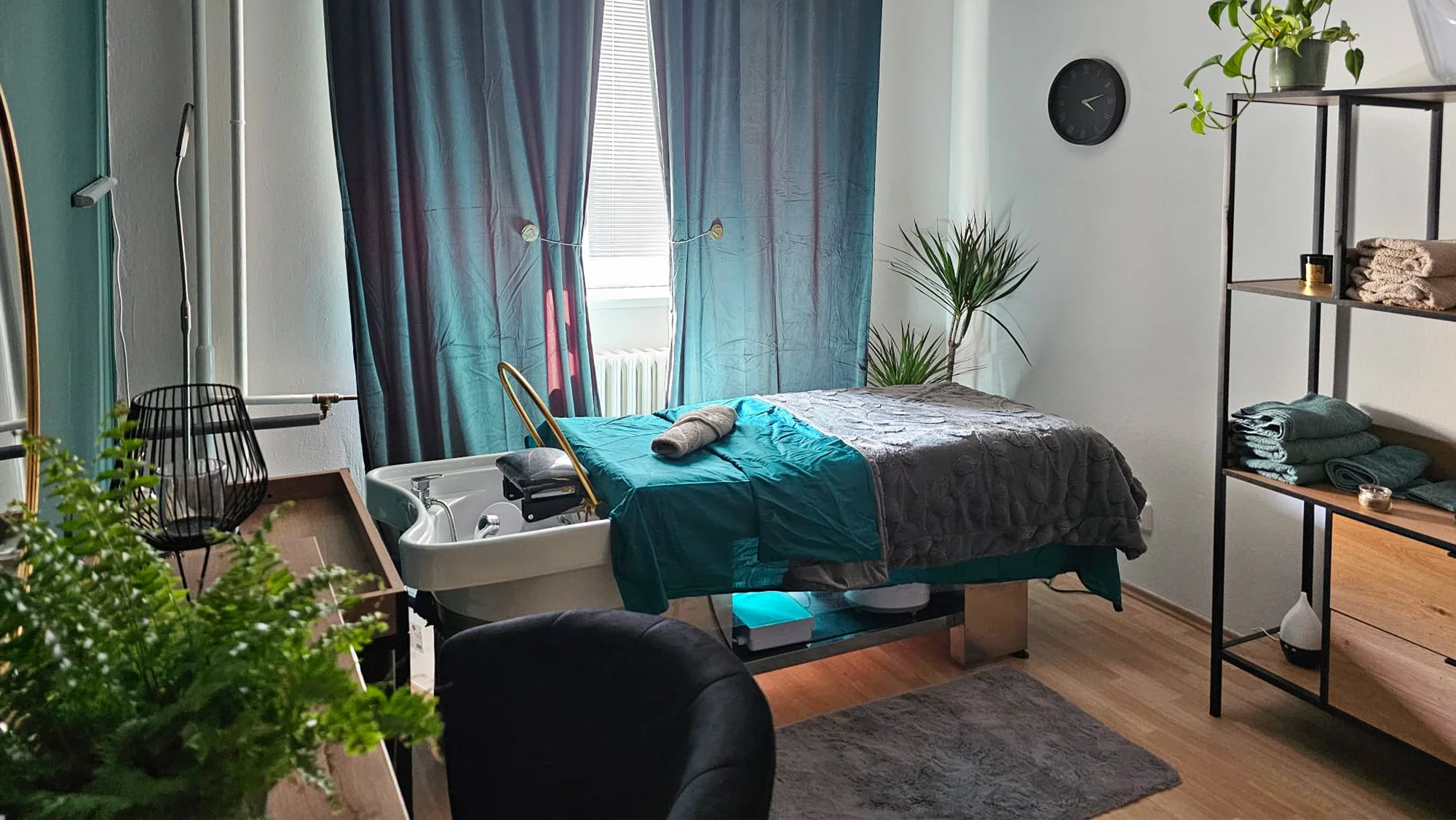 Zasloužený relax a odpočinek: masáž zad a šíje, celého těla nebo Breussova masáž
