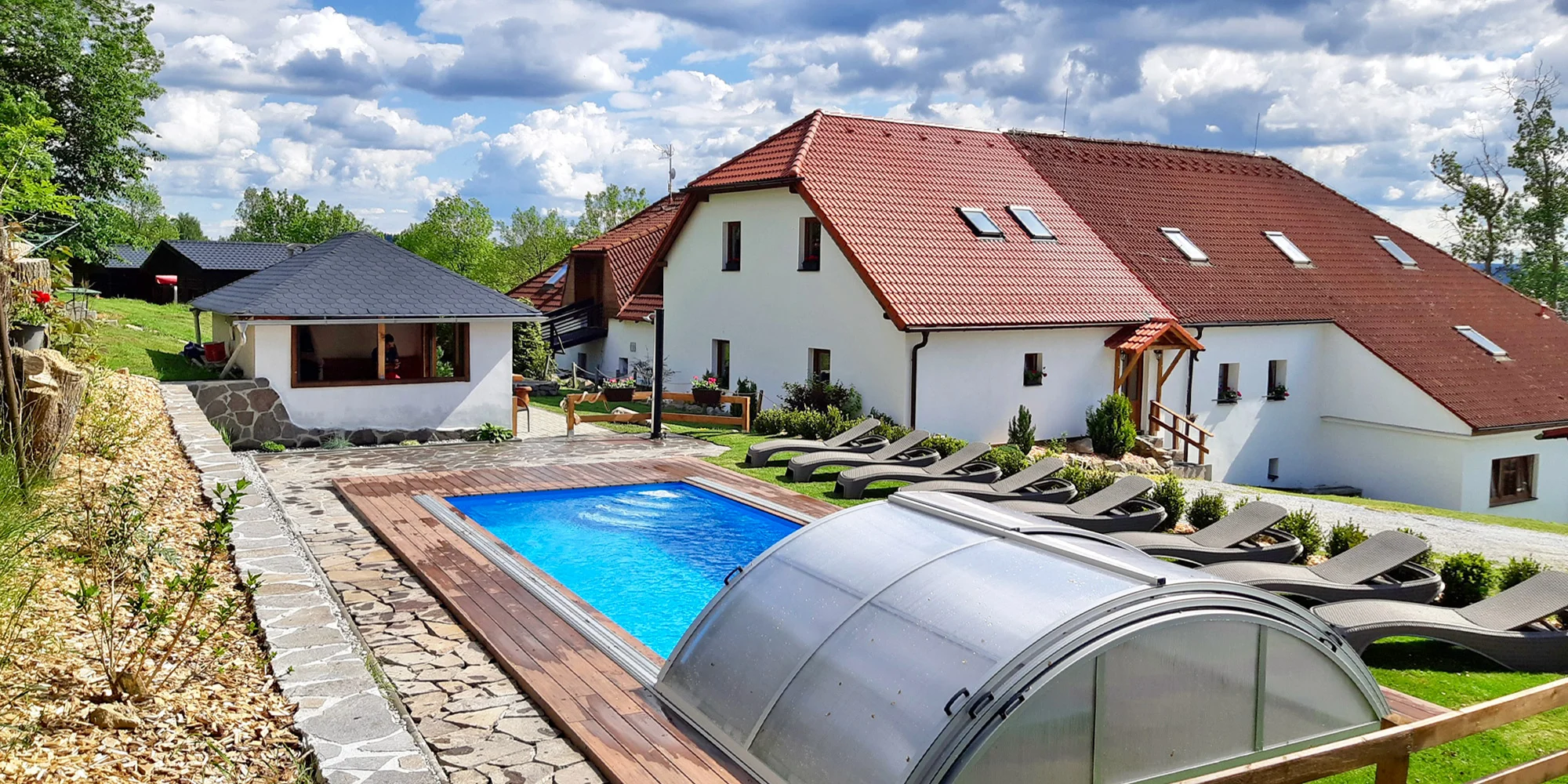 Apartmán či bungalov u Lipna se vstupem do wellness