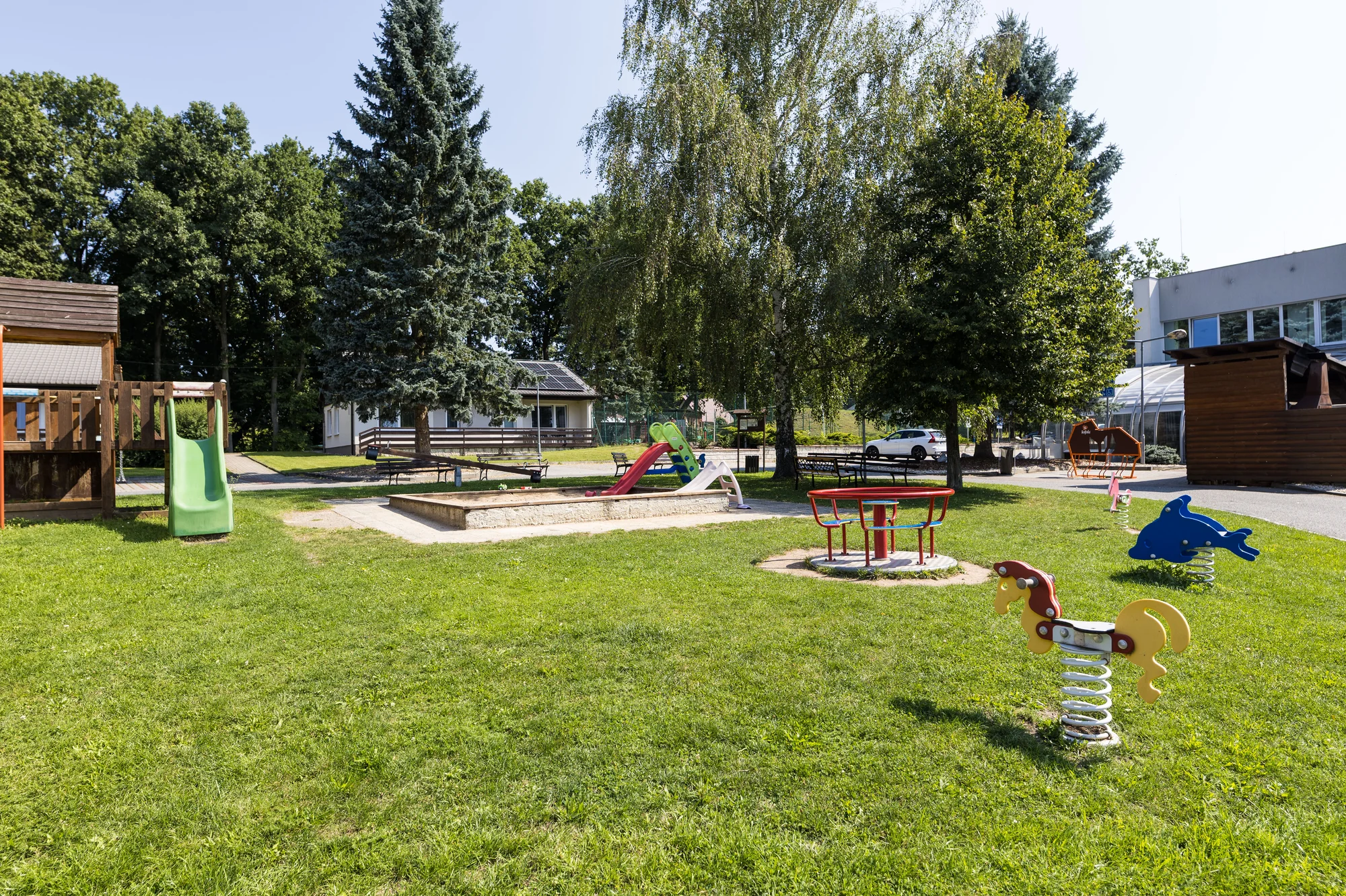 Železné hory: 4* hotel s neomezeným wellness, bazénem a polopenzí, jen 6 km od Seče