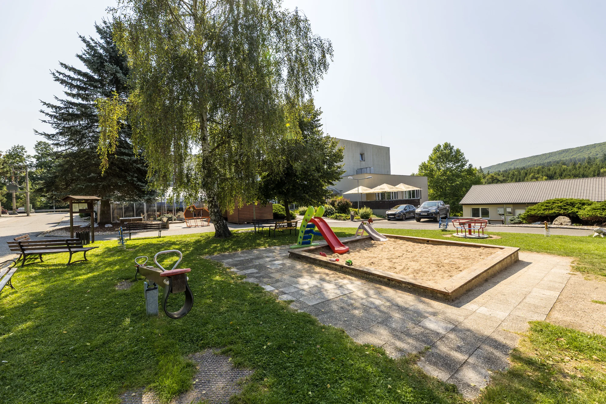 Železné hory: 4* hotel s neomezeným wellness, bazénem a polopenzí, jen 6 km od Seče