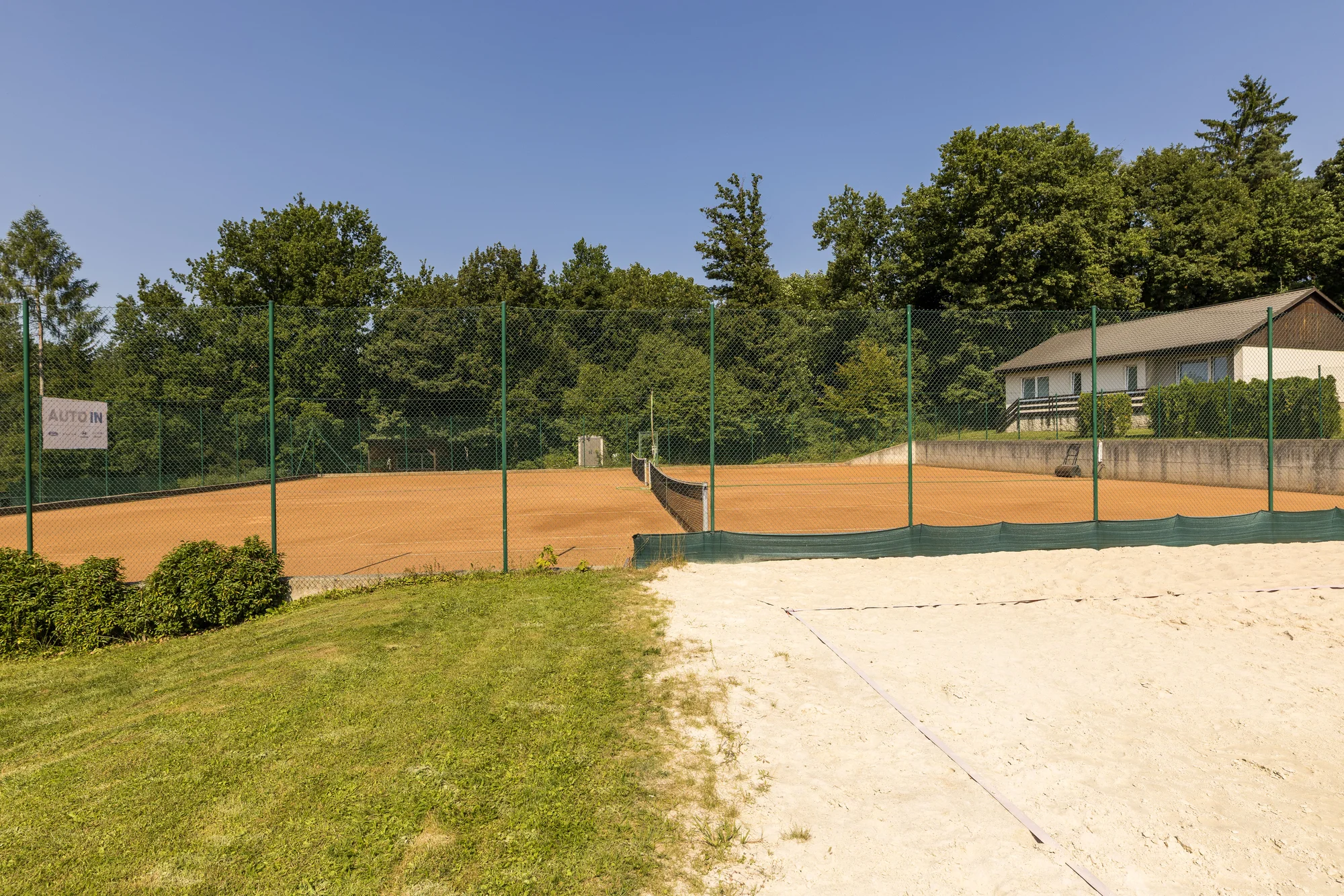 Železné hory: 4* hotel s neomezeným wellness, bazénem a polopenzí, jen 6 km od Seče
