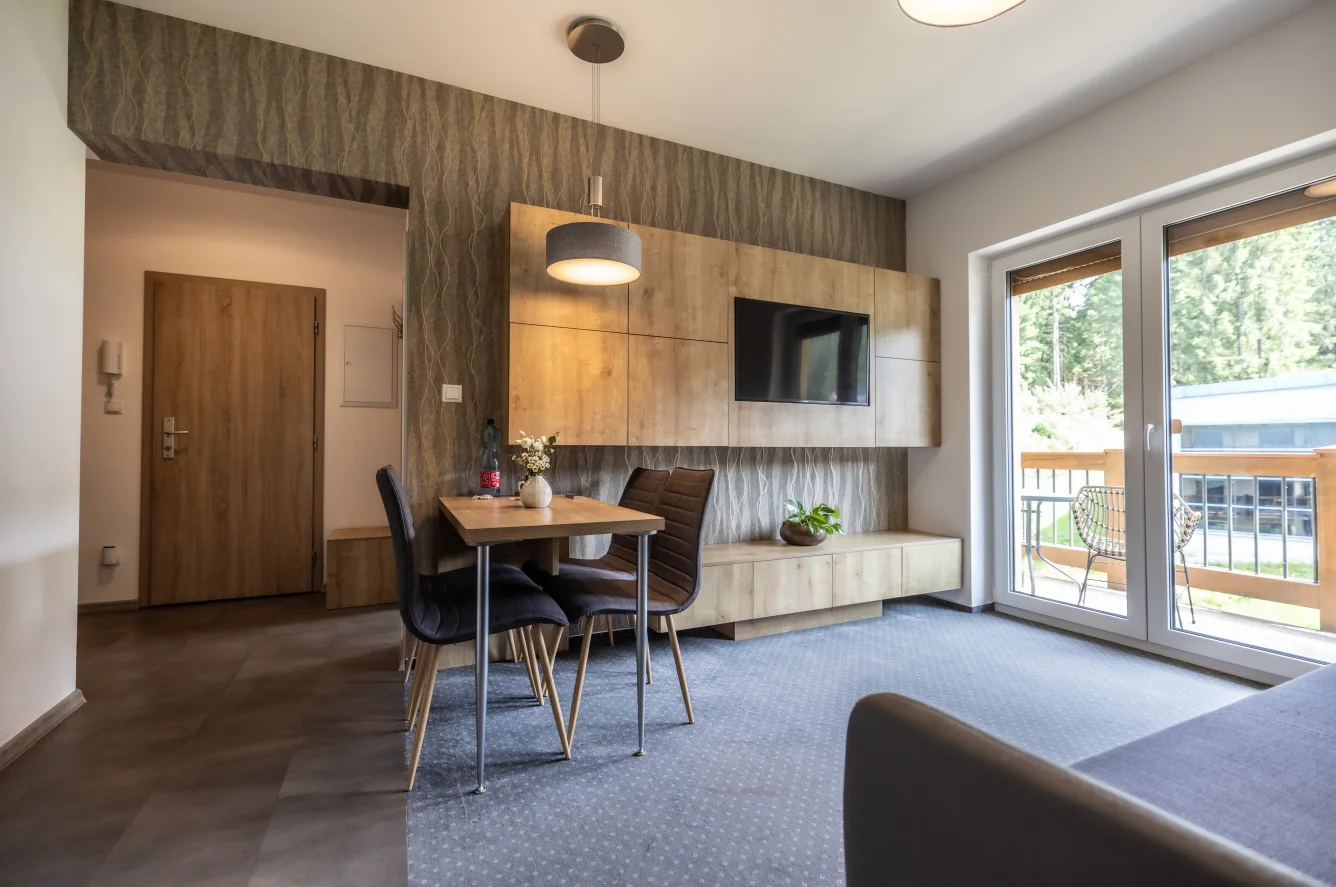 Pobyt plný pohody ve stylovém apartmánu v srdci lyžařského střediska Jasná pro 2–4 osoby