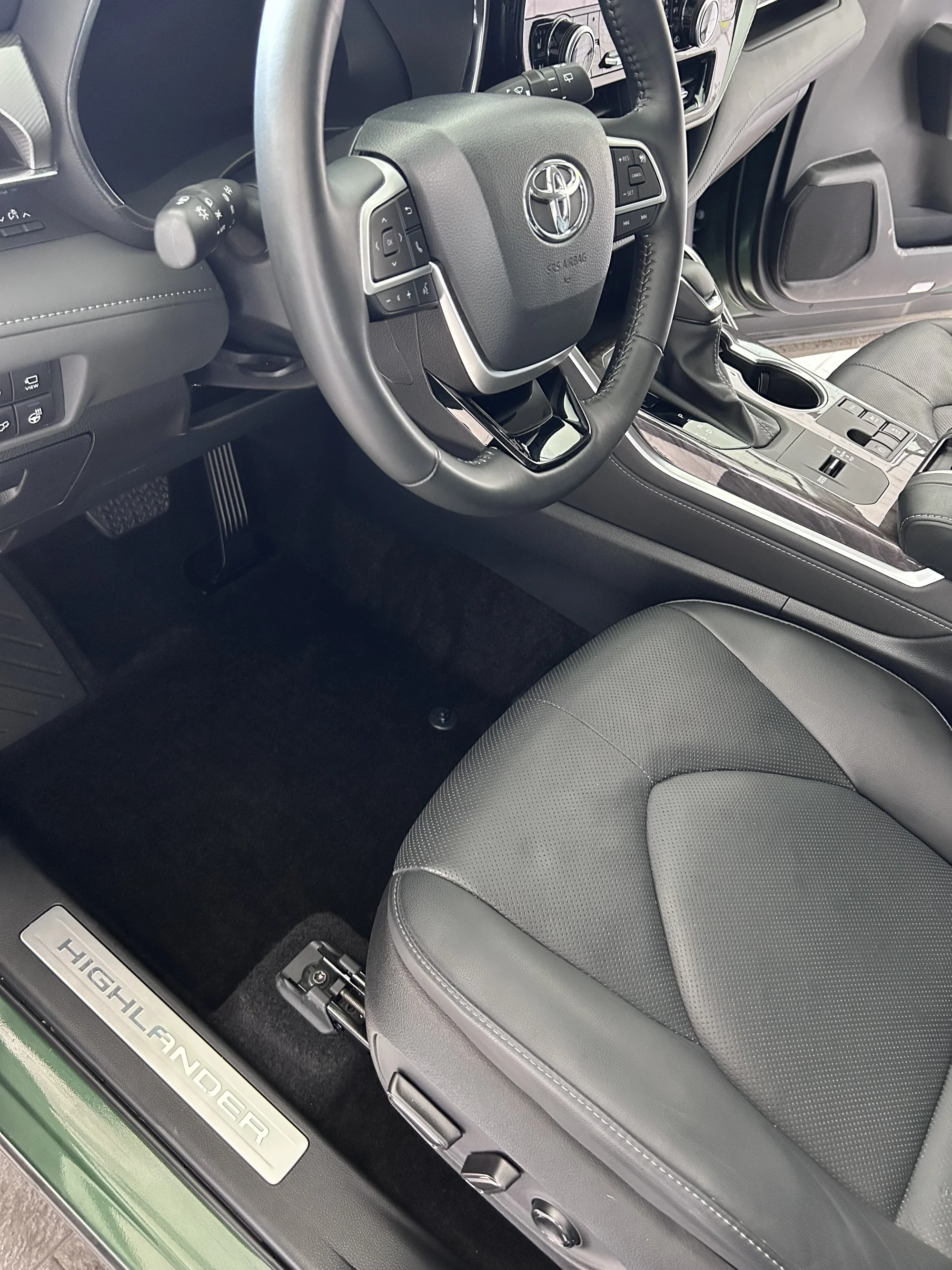 Detailing: čištění interiéru nebo exteriéru či komplet péče o vaše auto