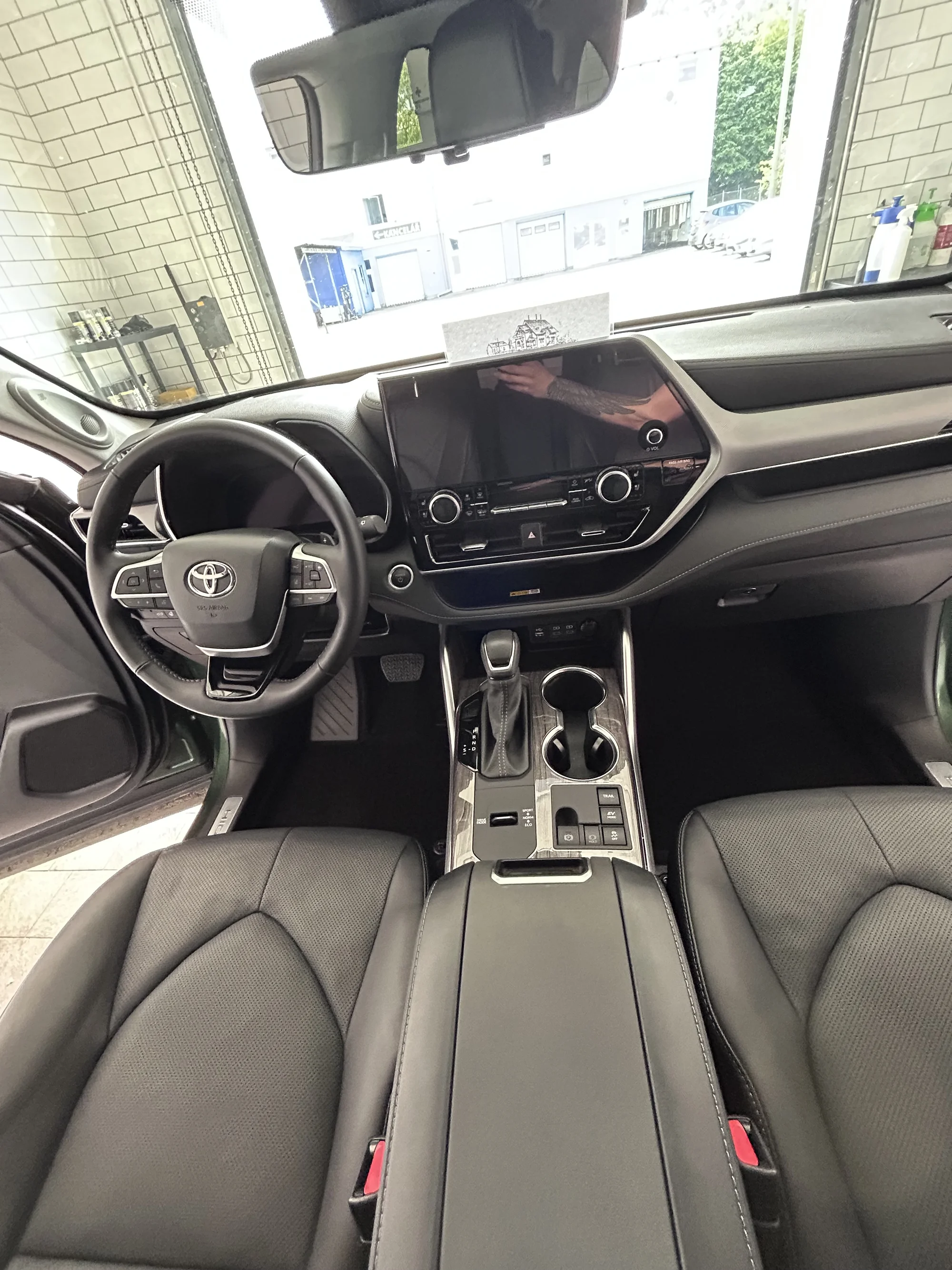 Detailing: čištění interiéru nebo exteriéru či komplet péče o vaše auto