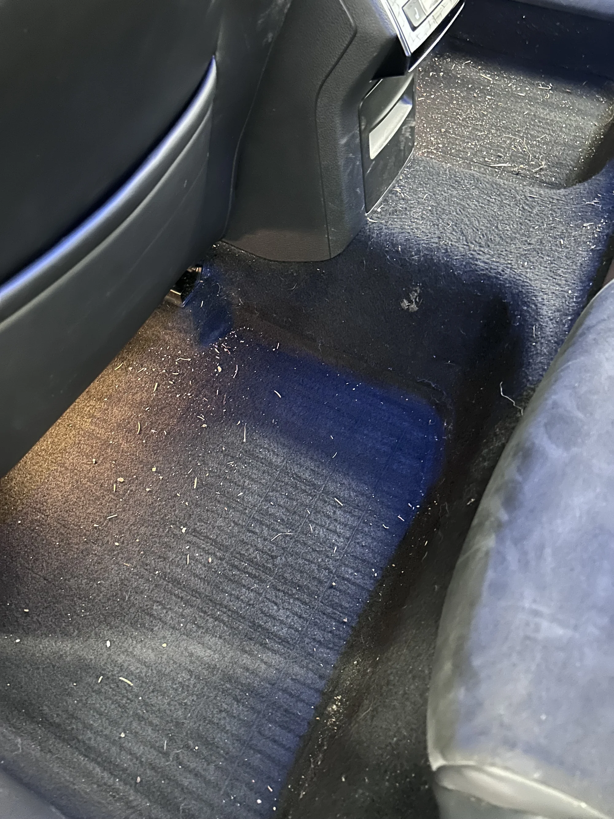 Detailing: čištění interiéru nebo exteriéru či komplet péče o vaše auto