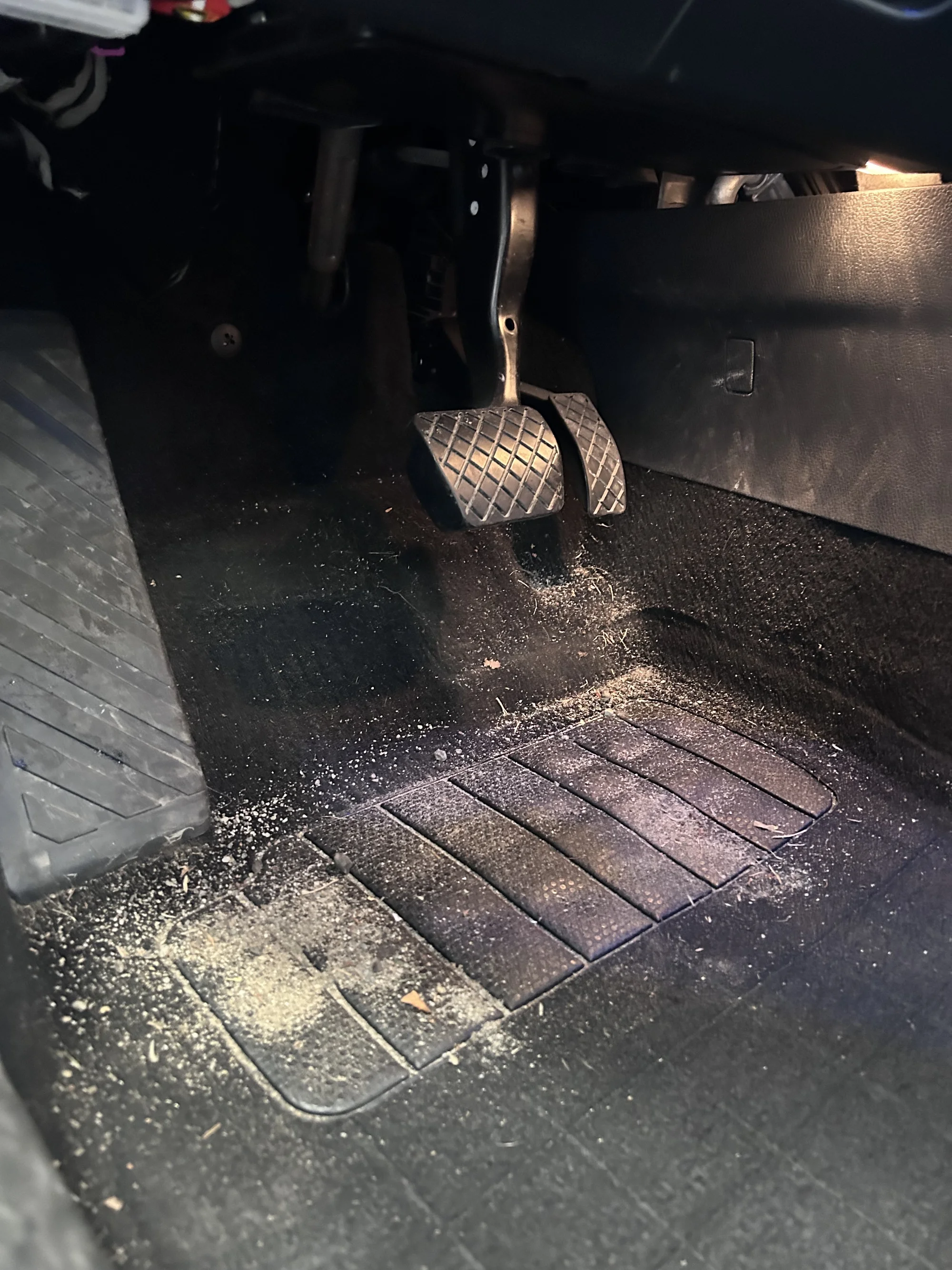 Detailing: čištění interiéru nebo exteriéru či komplet péče o vaše auto