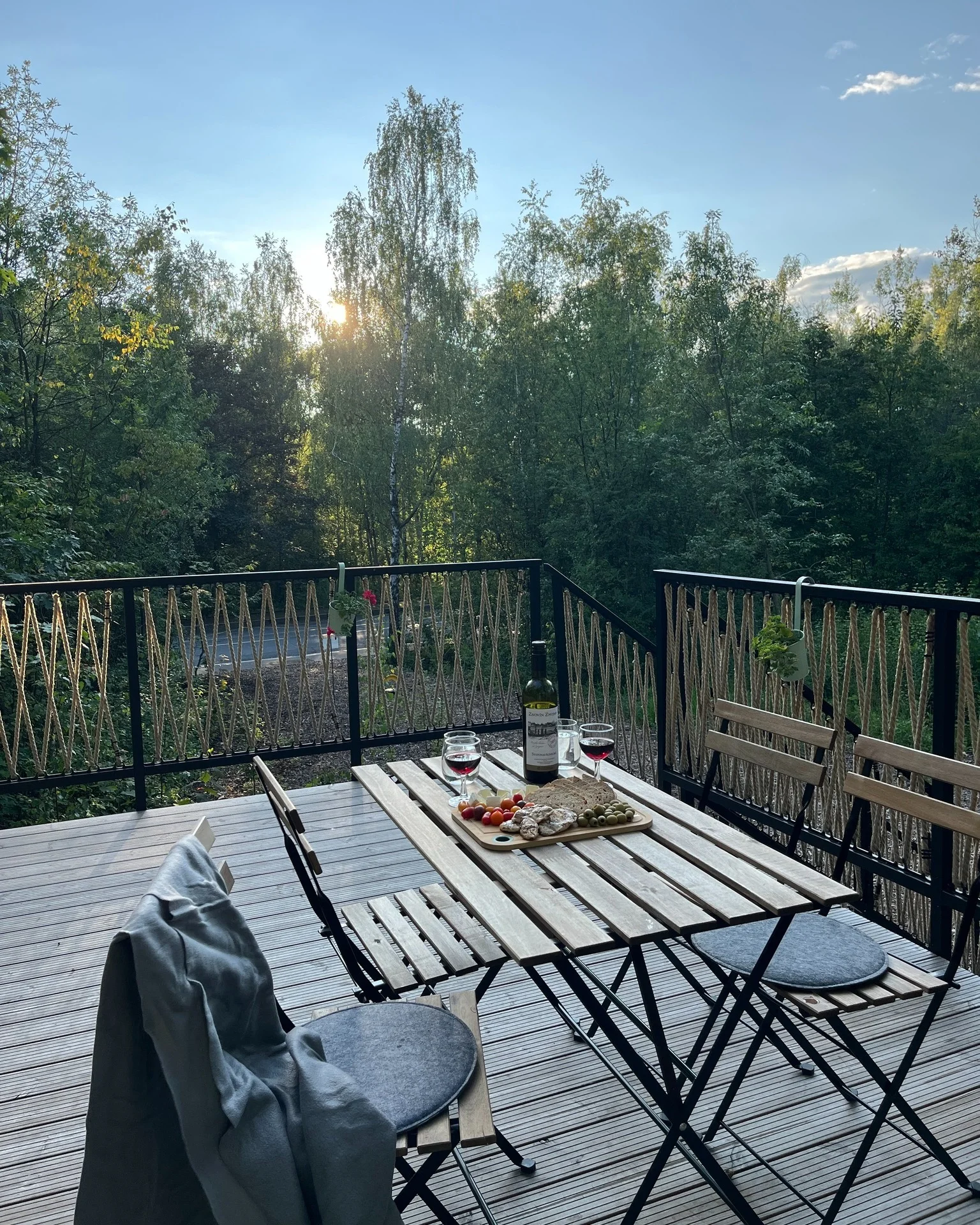 Posed pro 4 osoby kousek od ostravského hradu: terasa s grilem, kuchyňka i sauna