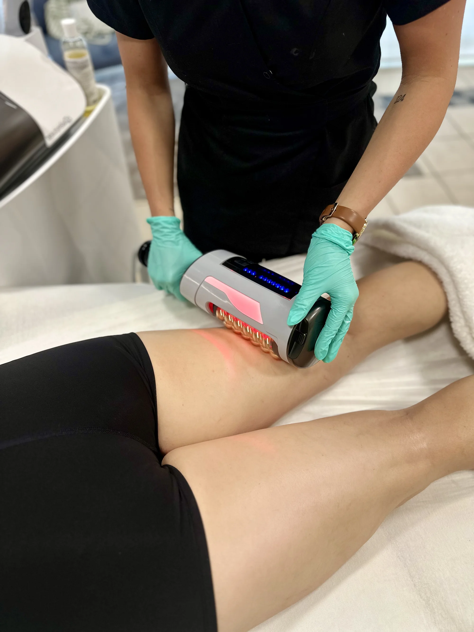 Zabojujte s celulitidou masážním ošetřením Rollskin Madero, 30–⁠⁠⁠⁠⁠⁠45 minut