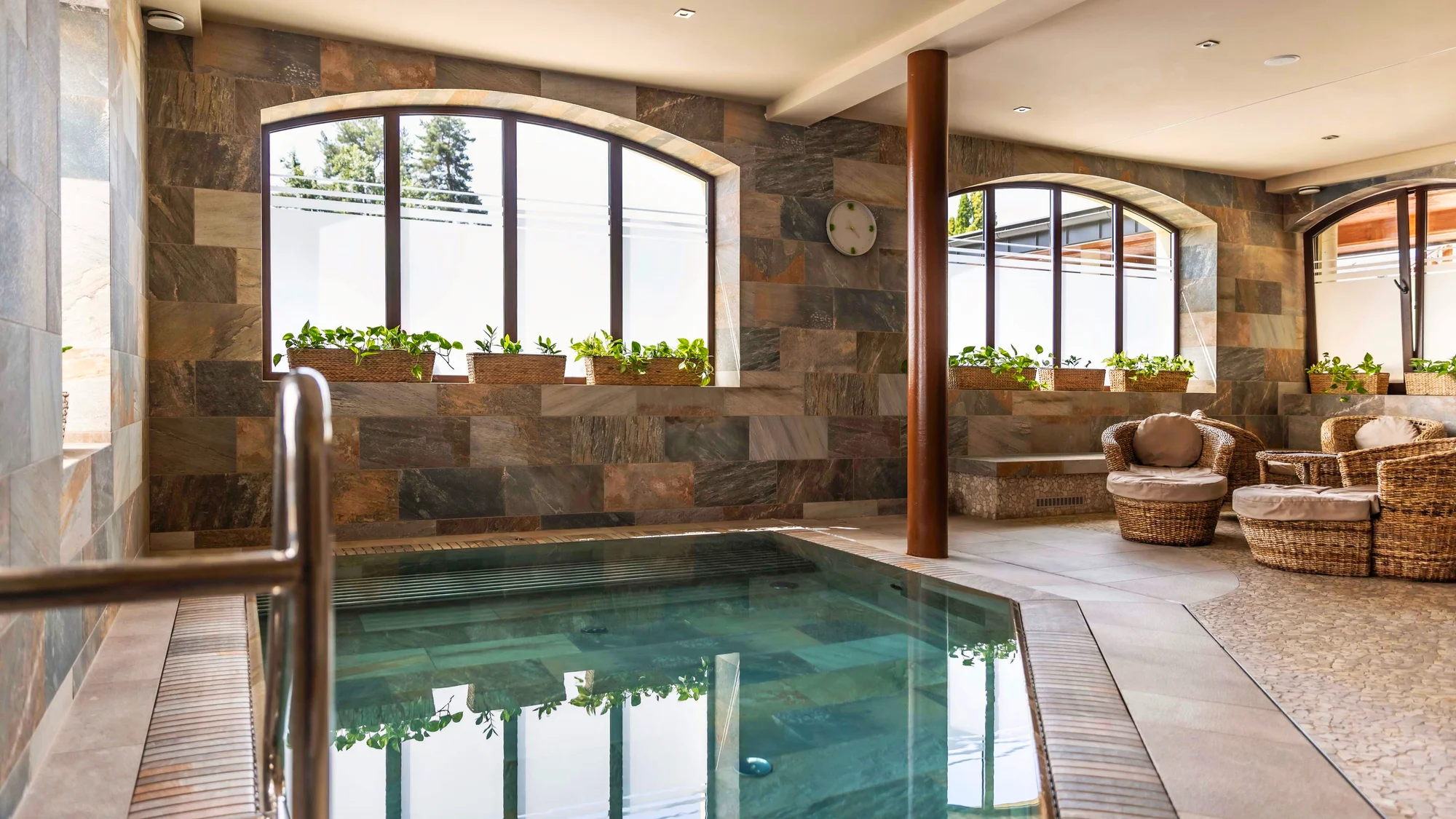 Na dovolenou do Nízkých Tater: 4* hotel, polopenze, wellness se 3 saunami a vířivkou