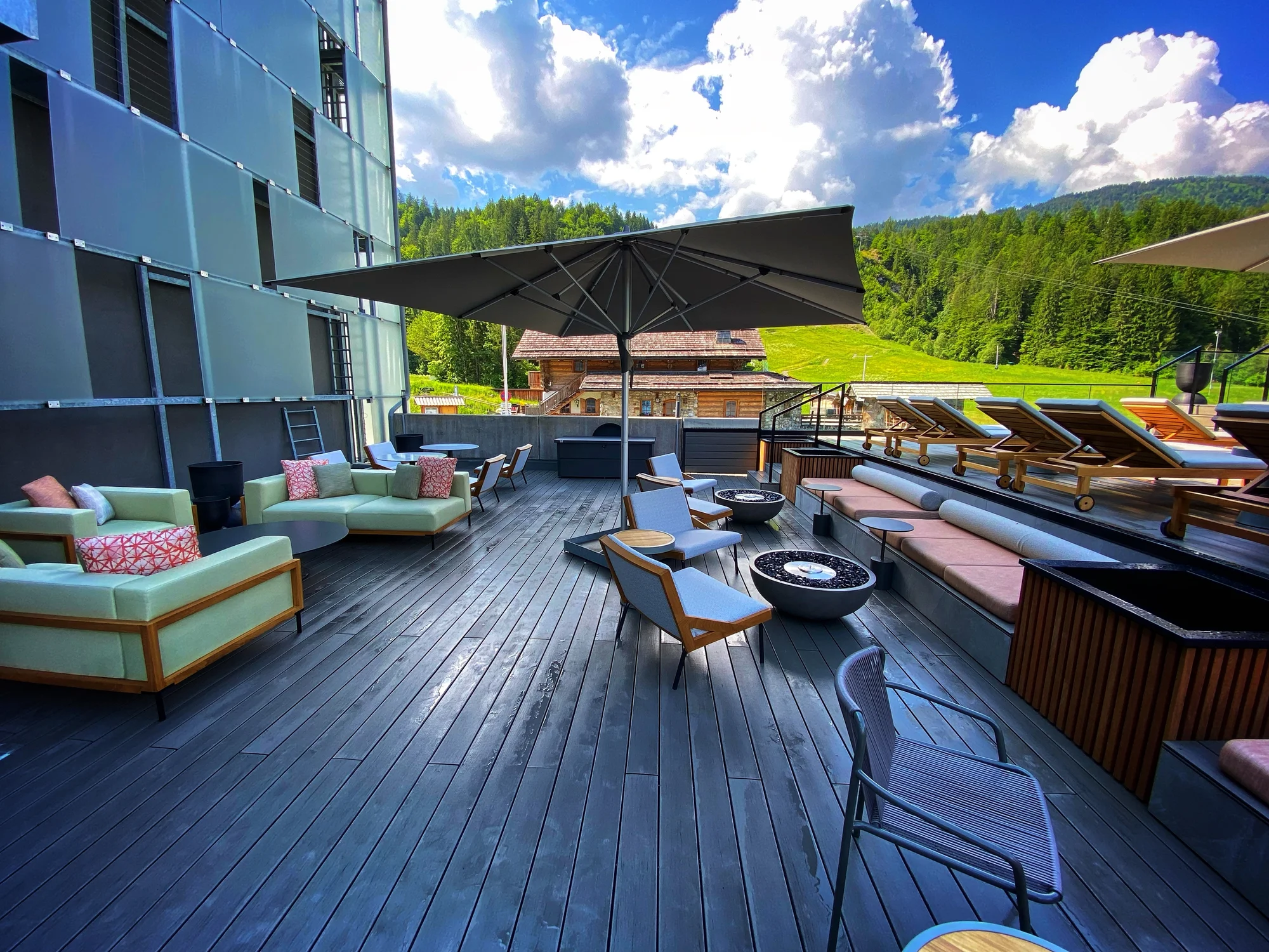 Aktivní dovolená v Korutanech: 4* hotel s polopenzí, neomezeným wellness a programem pro děti