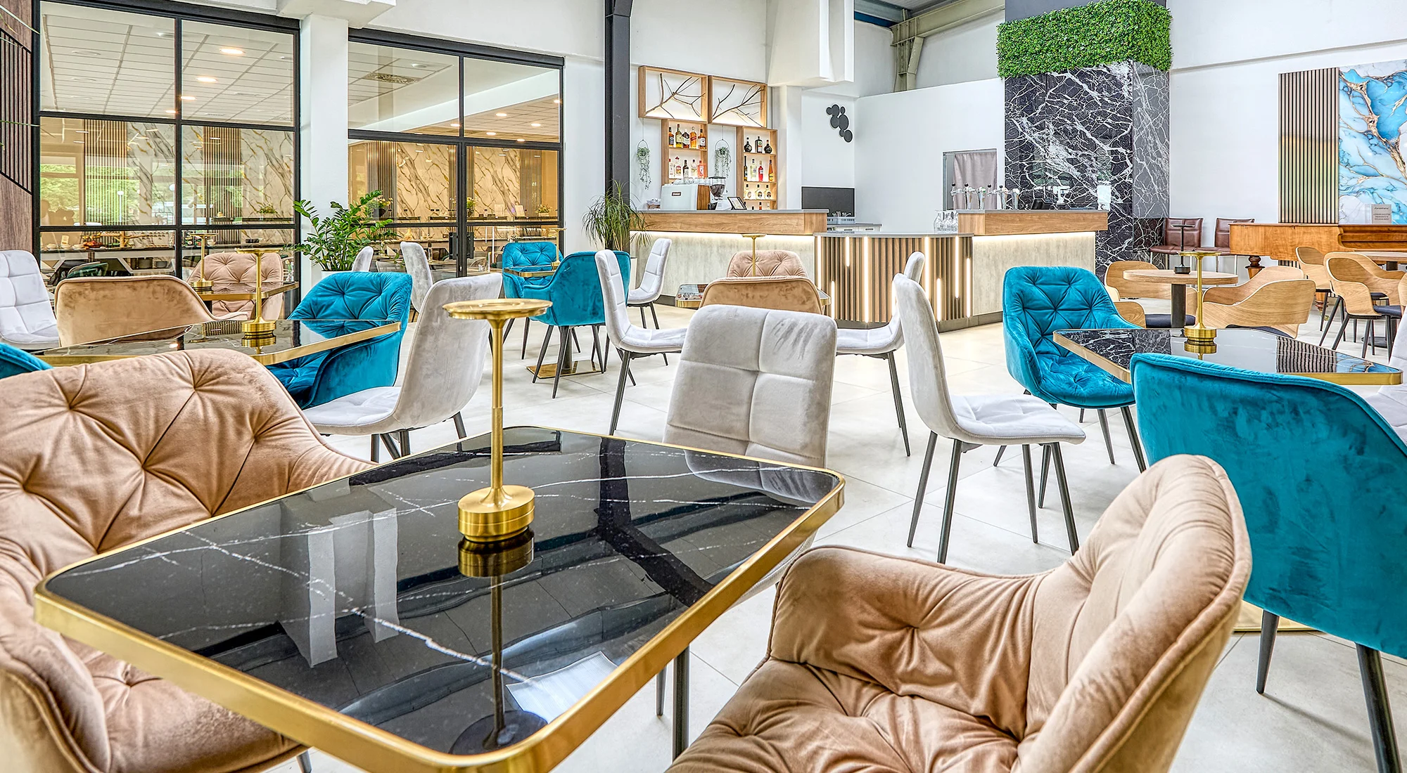 Pobyt v maďarské Šoproni: krásný hotel 15 minut od centra, jídlo, wellness i vstupy na koupaliště a slevy
