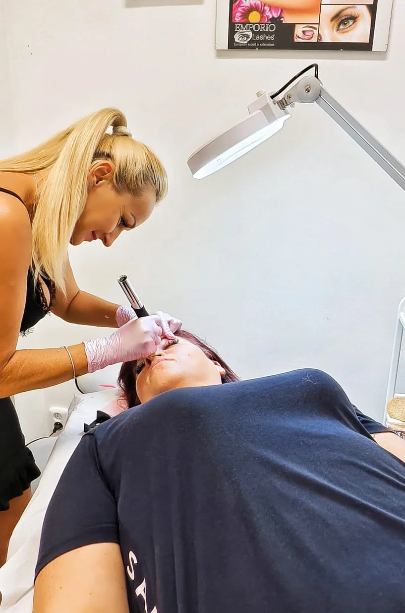 Kosmetické ošetření dle výběru: hloubkové čištění, hydratace i redukce vrásek, 90 minut