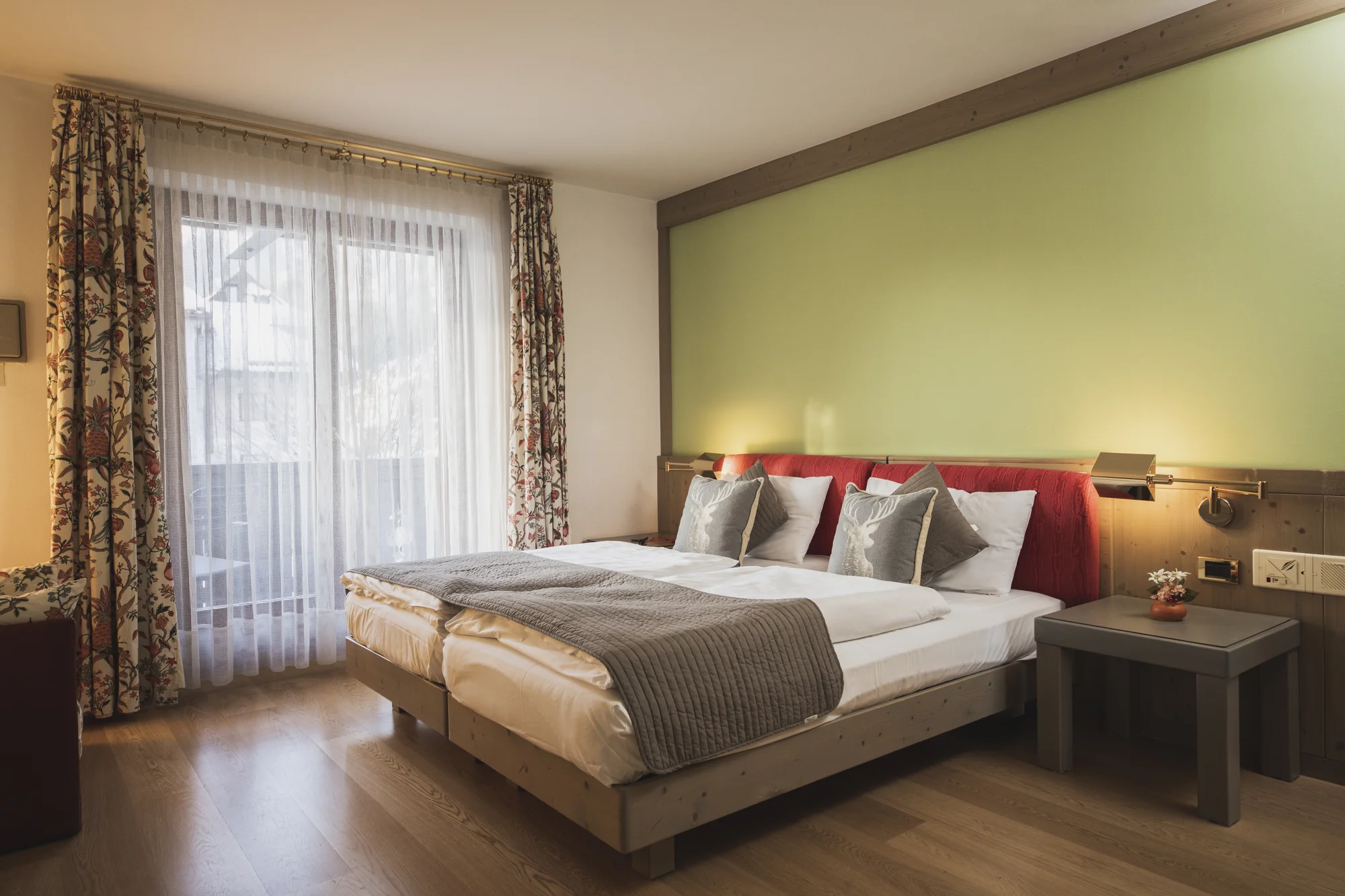 Val di Fassa: 4* hotel jen 100 m od sjezdovky, bohatá polopenze, first minute sleva