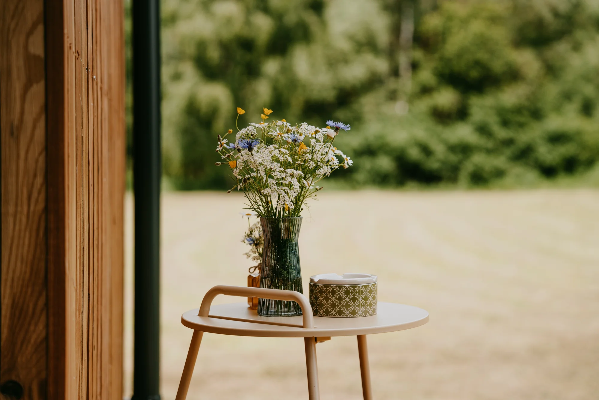 Vybavený tiny house na kraji Šumavy pro dvě osoby s venkovním posezením