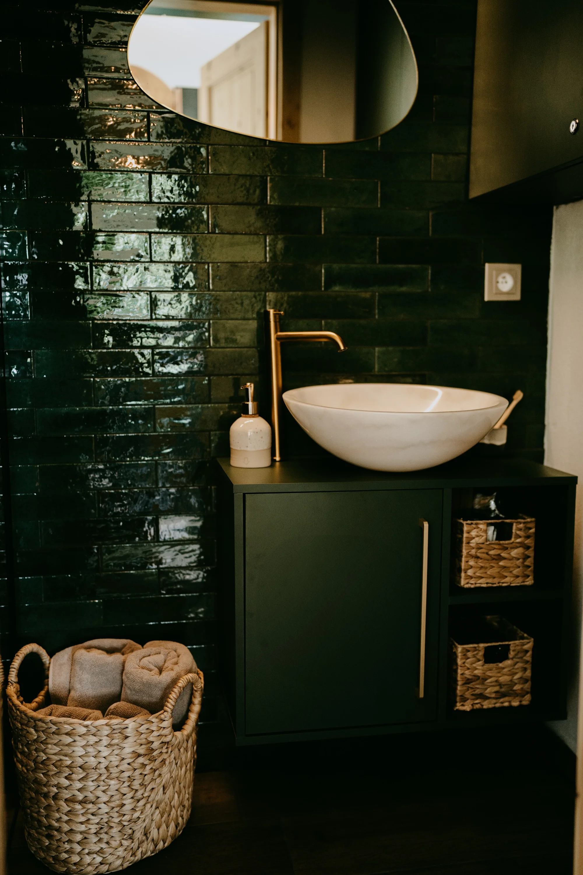 Vybavený tiny house na kraji Šumavy pro dvě osoby s venkovním posezením