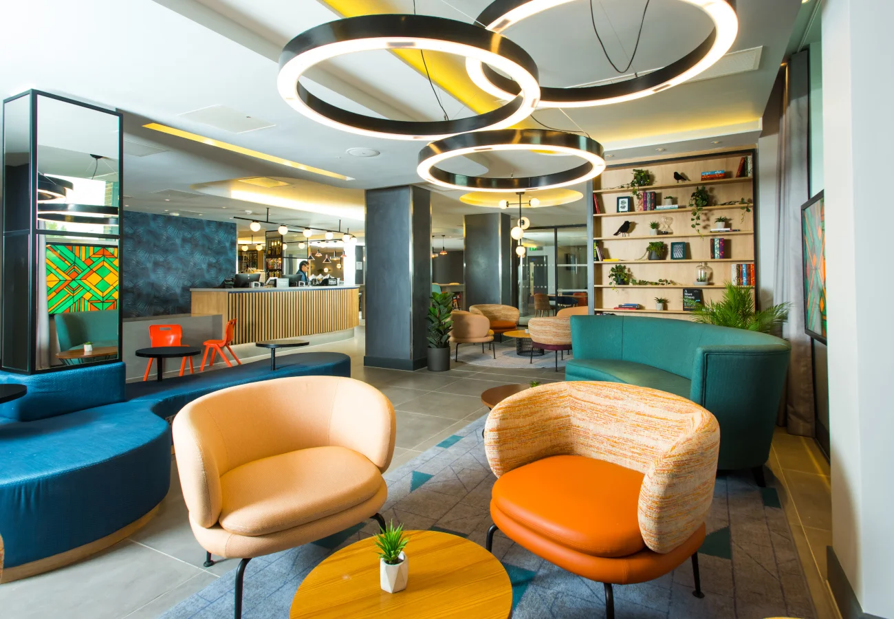 Okouzlující Londýn: hotel se snídaní, studia Harryho Pottera a 2 prohlídky města s průvodcem