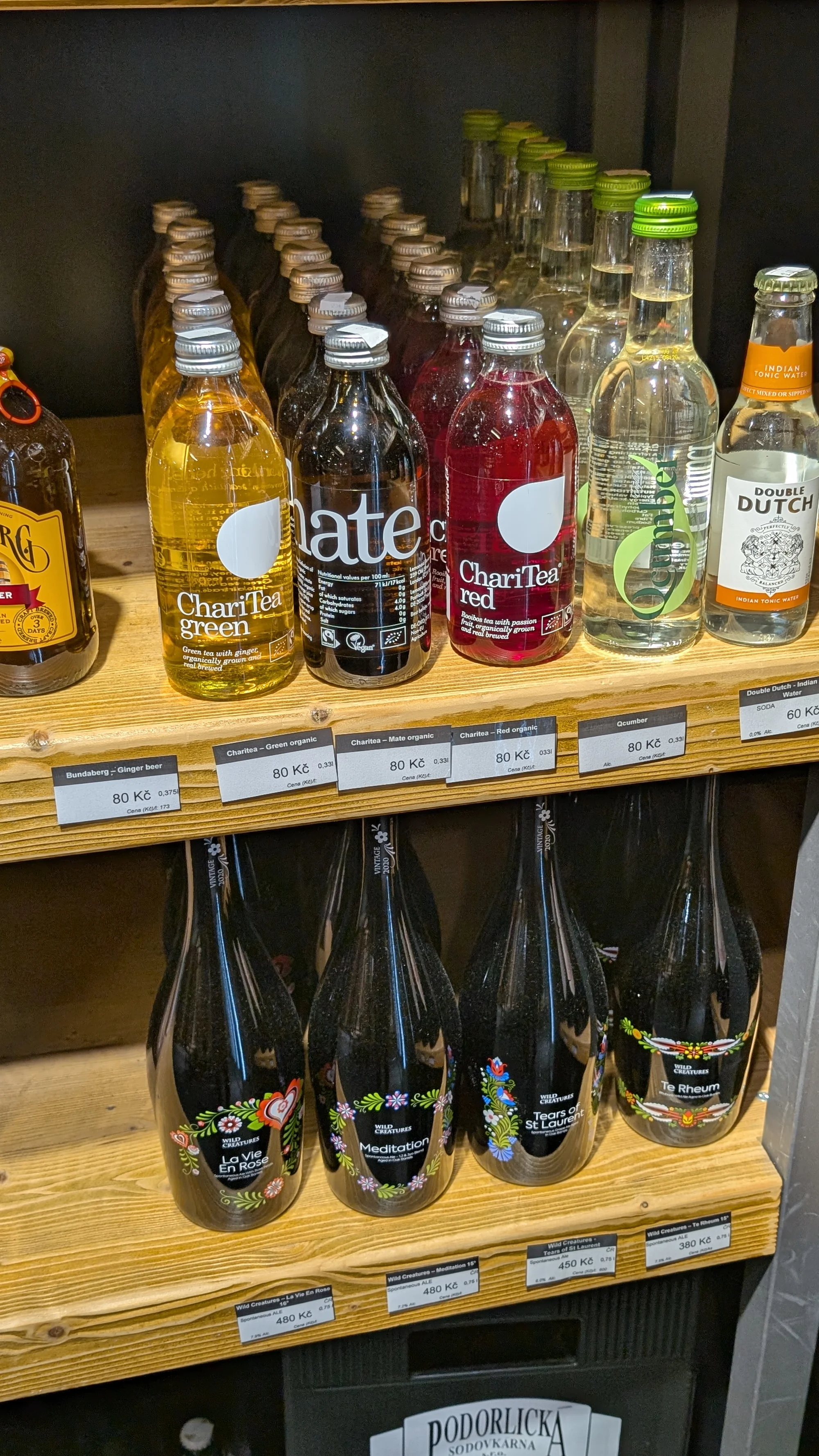 Dobré pivo i klobásky: otevřený voucher v hodnotě 500 a 1000 Kč do Pivotéky DBK