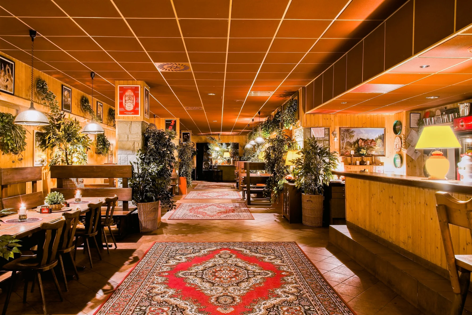 Vykutálená zábava: 1 nebo 2 hodiny bowlingu až pro 8 osob