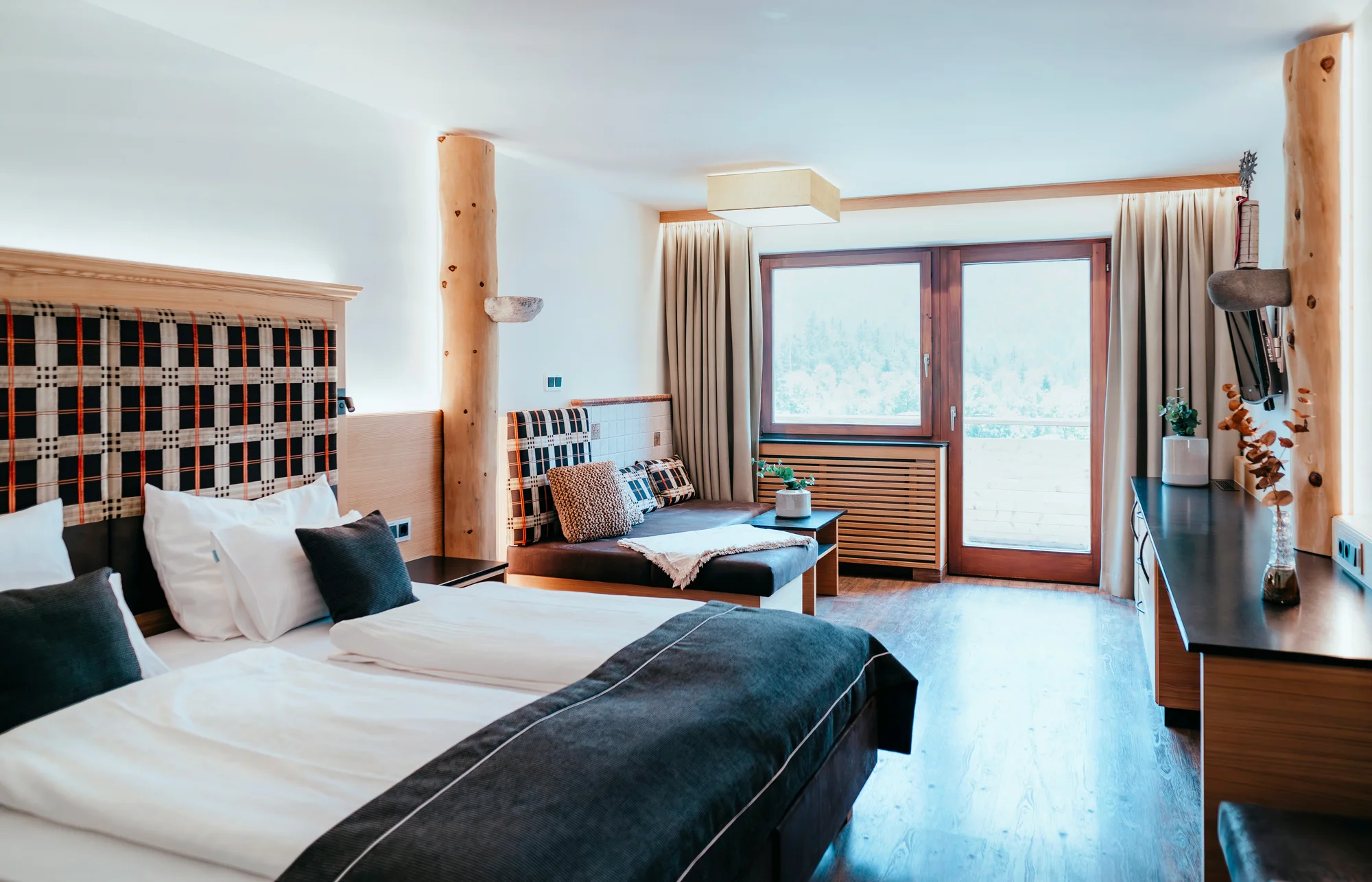 Krásný hotel v rakouském údolí Lechtal: polopenze a wellness, 20 minut od skiareálu