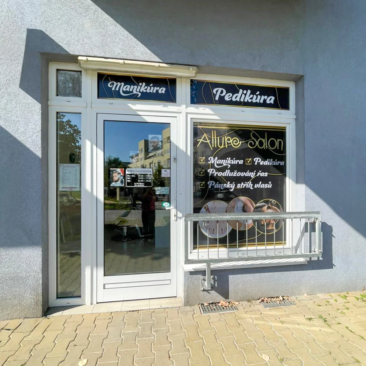 Klasický pánský střih i úprava vousů v barbershopu na Zbraslavi