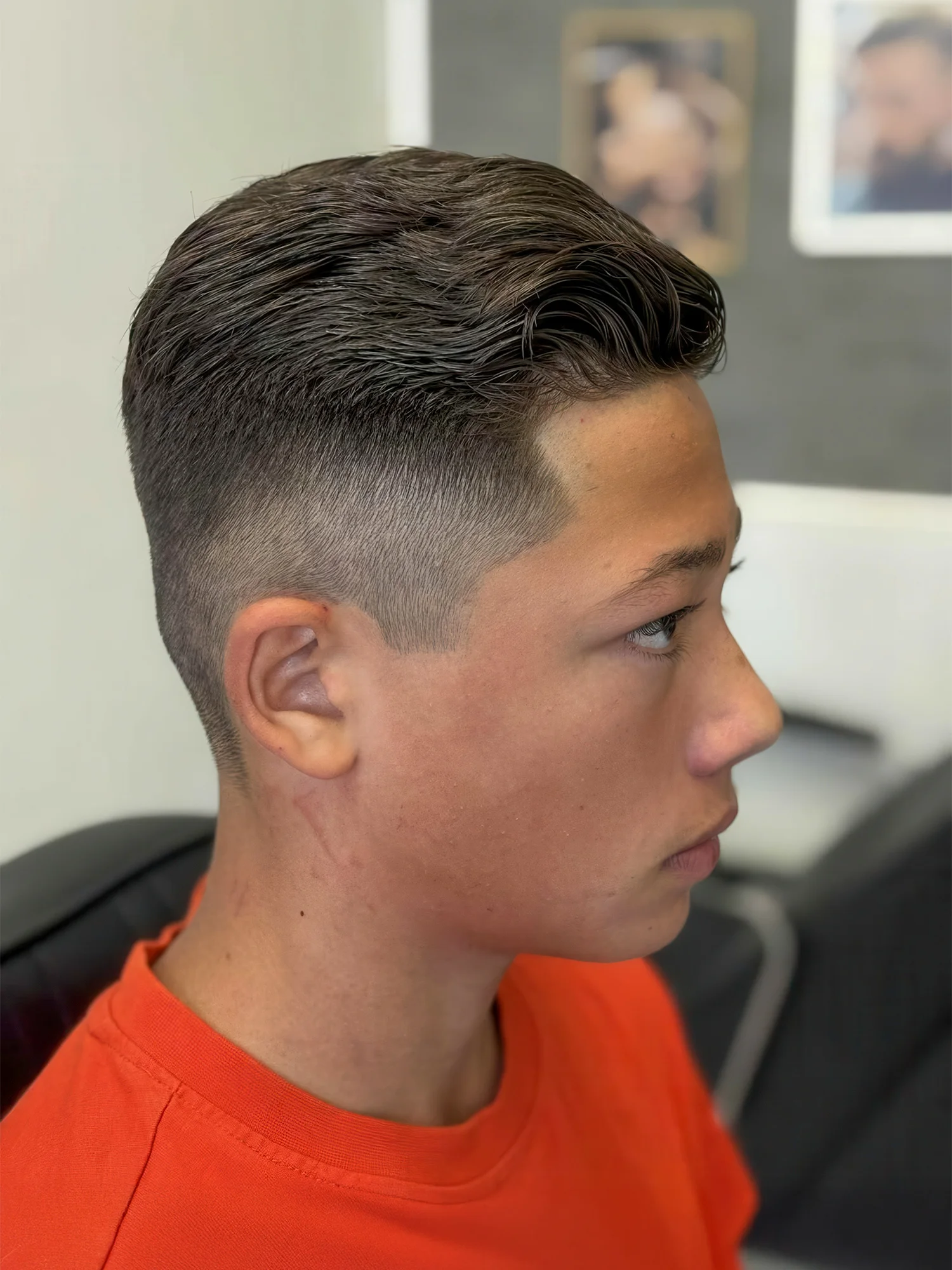 Klasický pánský střih i úprava vousů v barbershopu na Zbraslavi