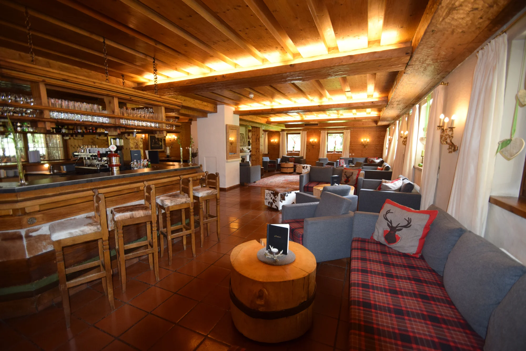 Zima v srdci rakouských Alp: hotel 150 m od vleku, polopenze a wellness
