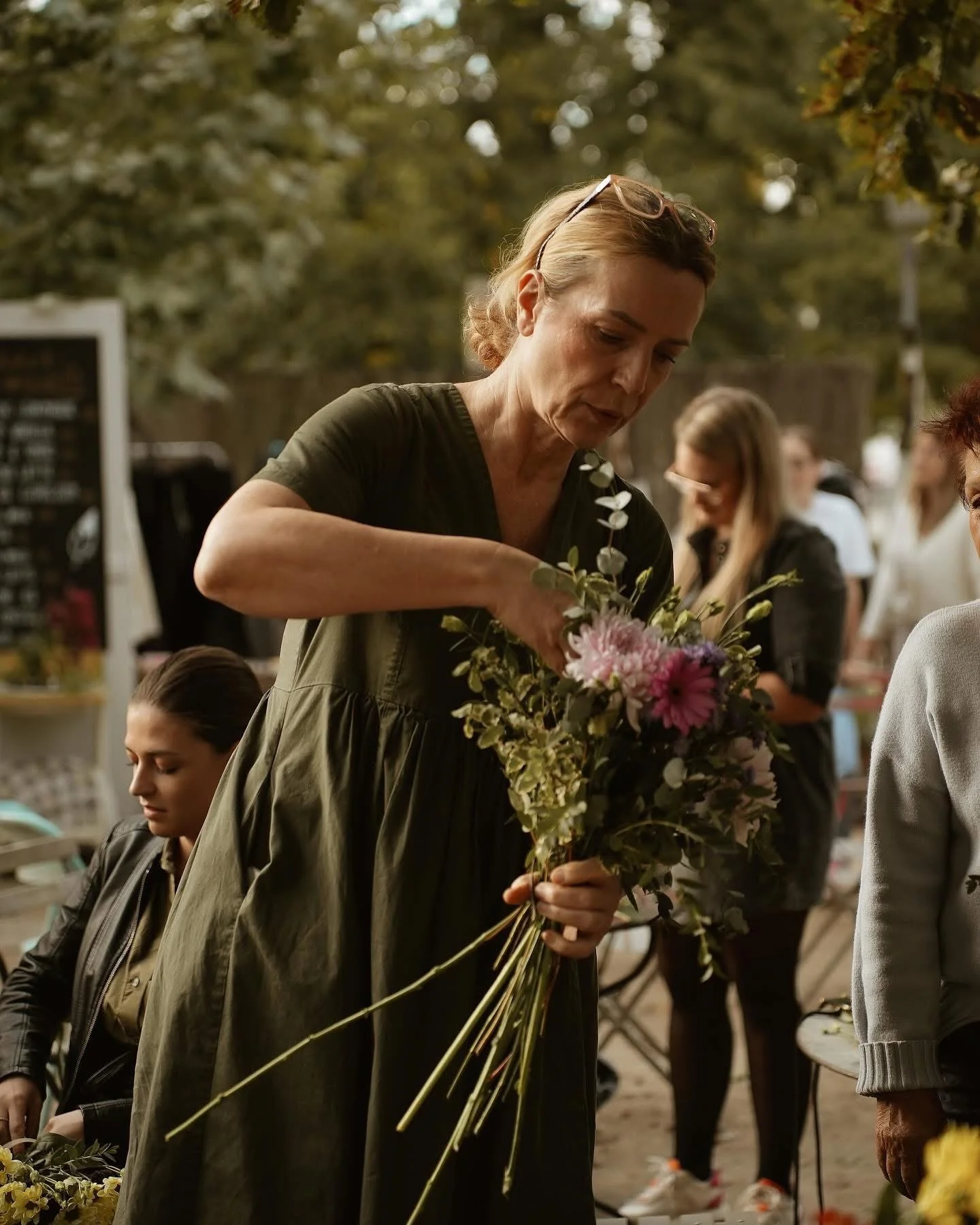 Workshop vázání květin, tvorby flower boxu či květinových ozdob, pro 1 či 2 osoby
