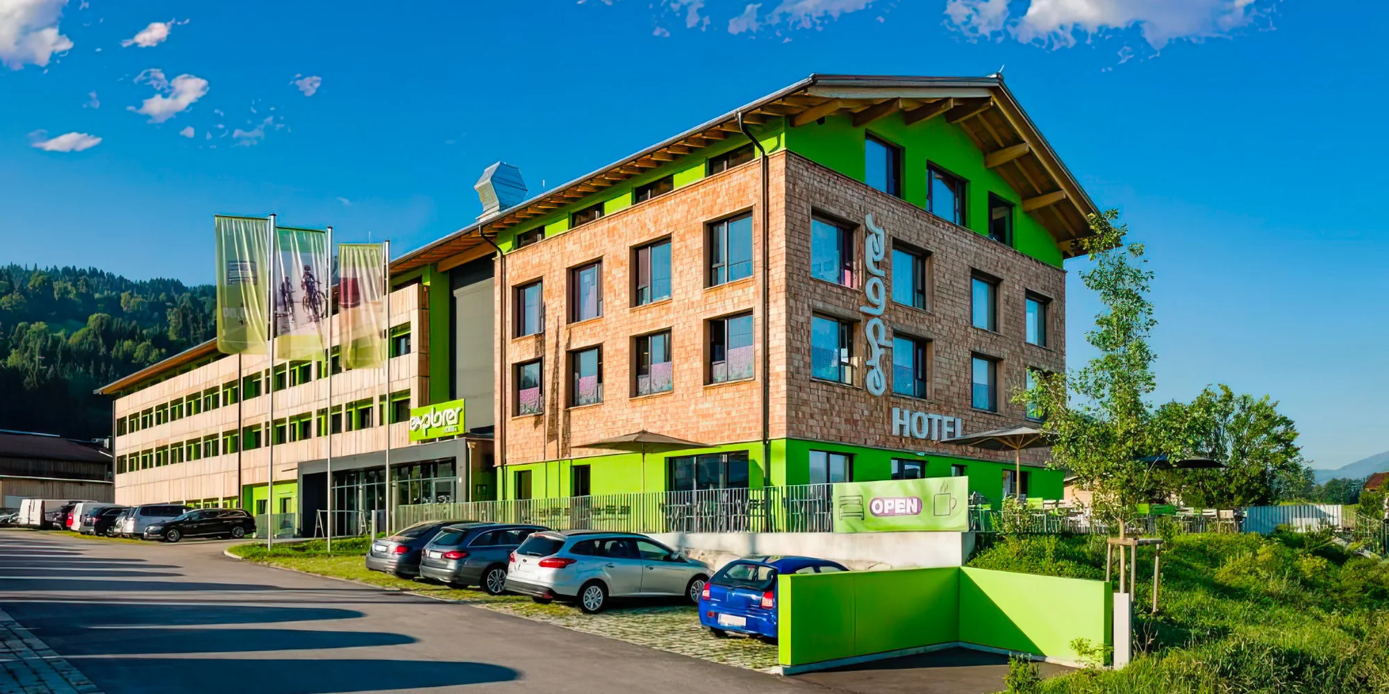 Aktivní dovolená u Kitzbühelu se snídaní a wellness