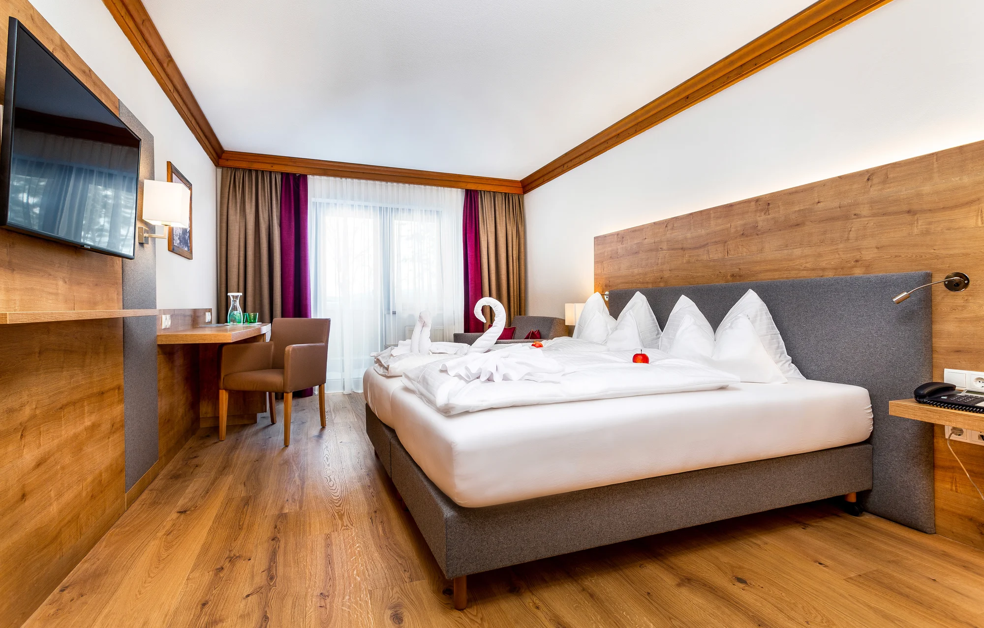 Zima v srdci rakouských Alp: hotel 150 m od vleku, polopenze a wellness