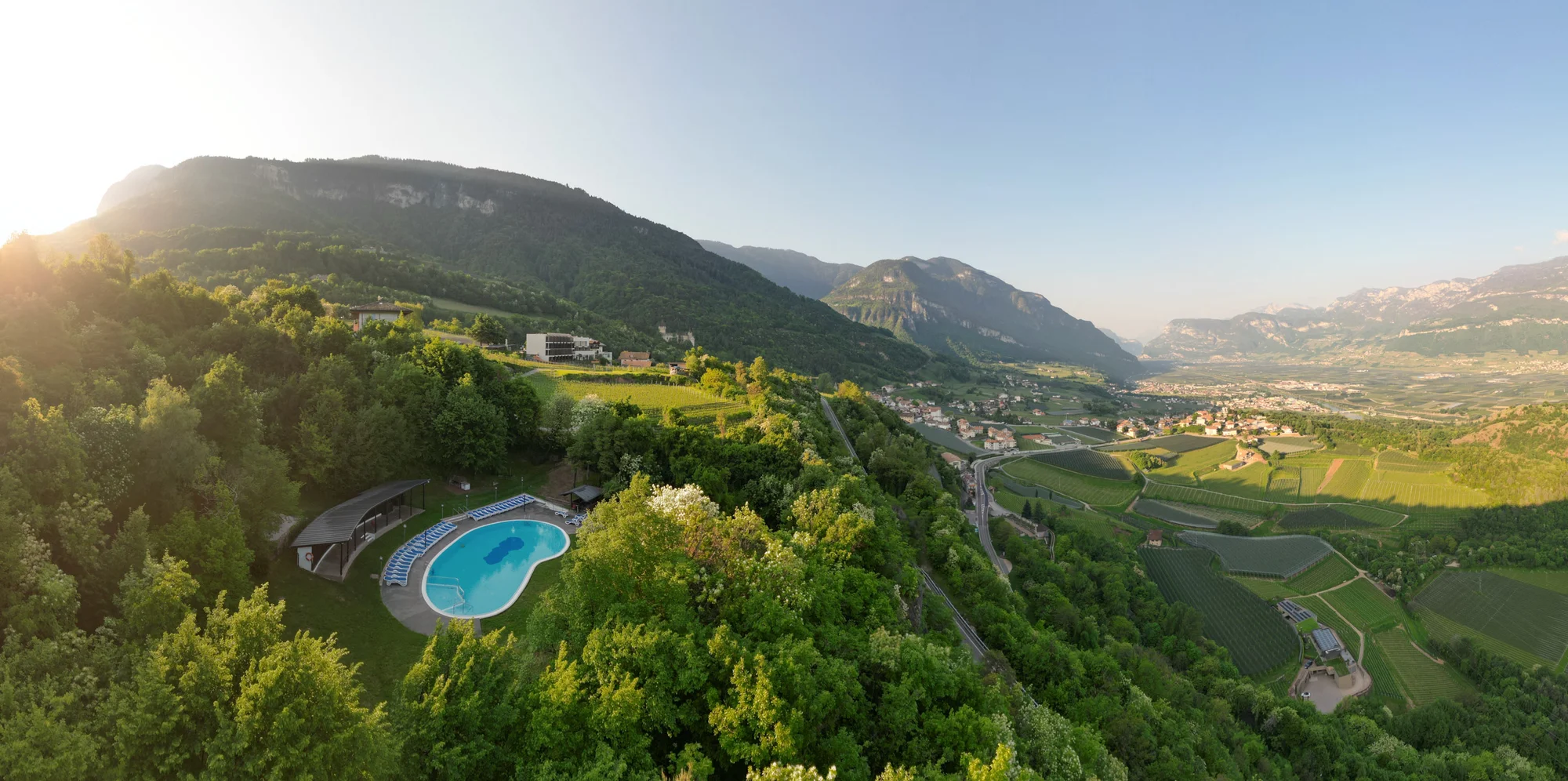 Údolí Adige: hotel s vlastní vinicí, neomezený wellness, polopenze a karta výhod
