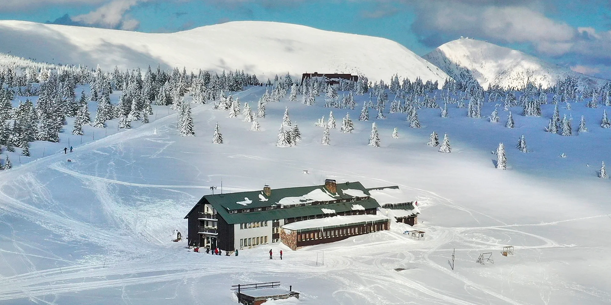 Dovolená přímo na hřebeni Krkonoš se stravou