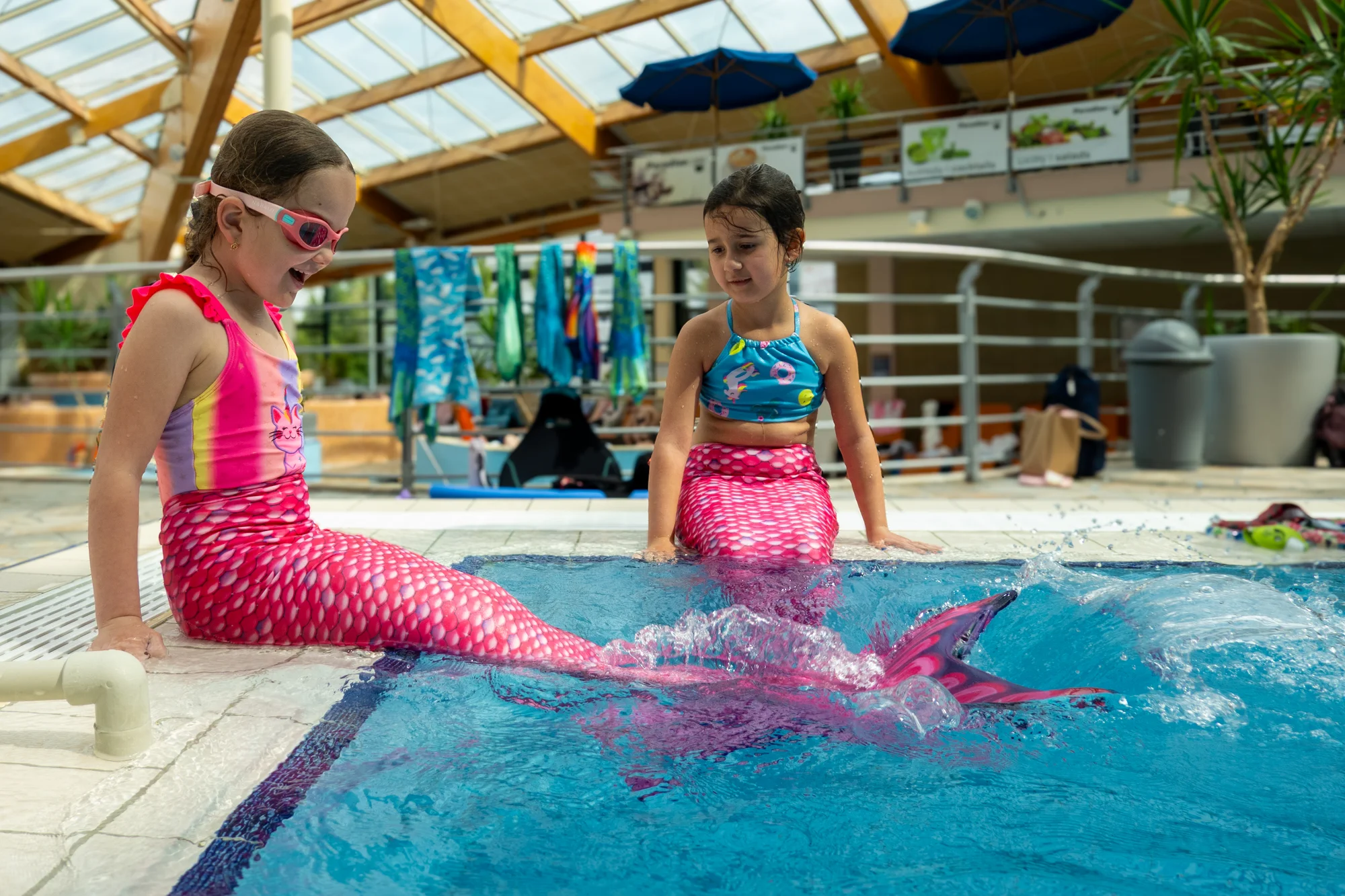 Mermaiding na zkoušku: plavání v kostýmu mořské panny pro děti