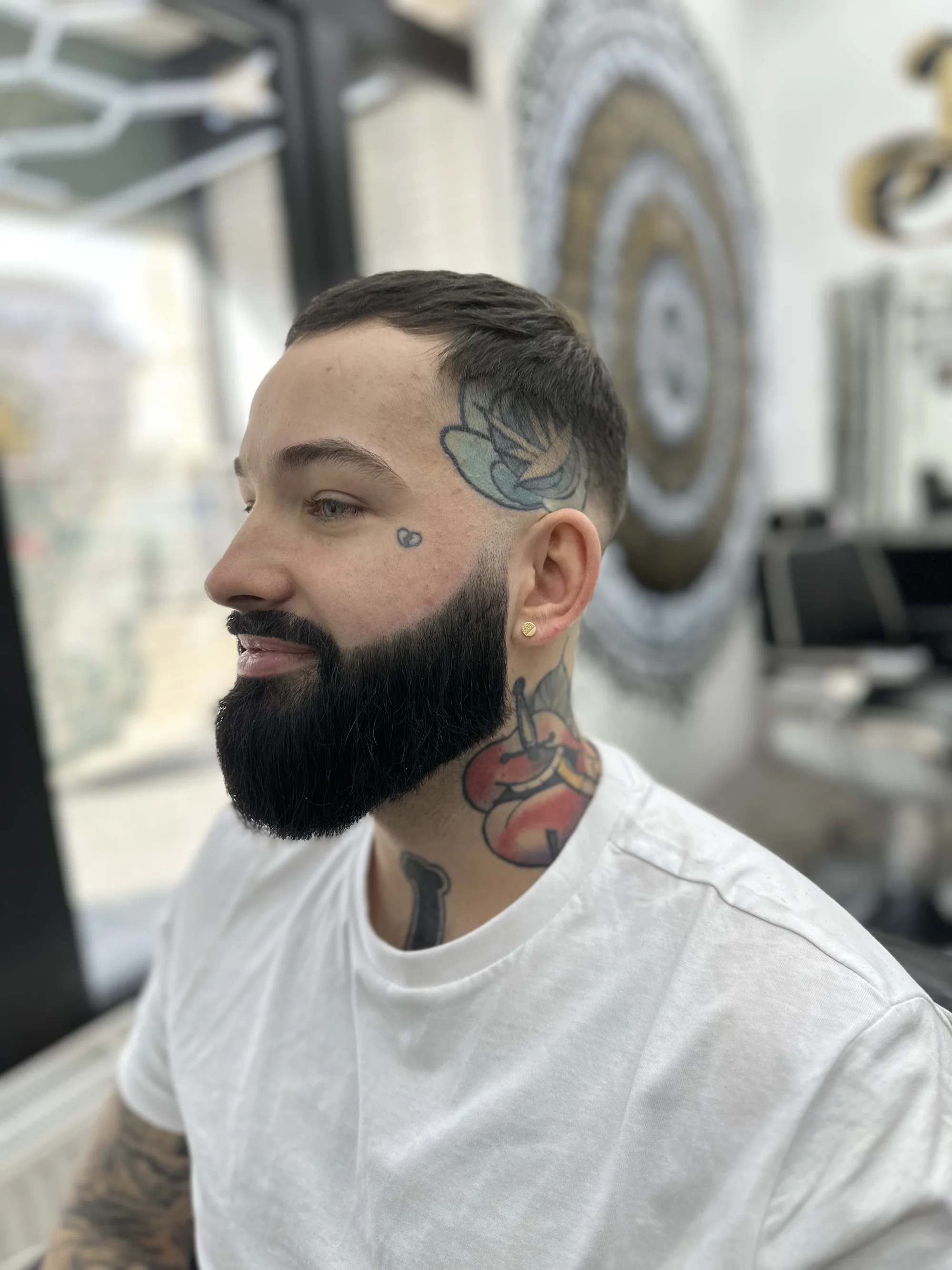 Buďte za elegána: kompletní barber balíček v centru Ostravy