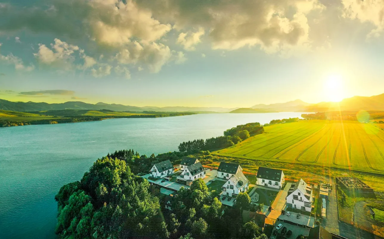 Resort u Liptovské Mary: moderní rodinné apartmány, pivní lázně, snídaně i polopenze