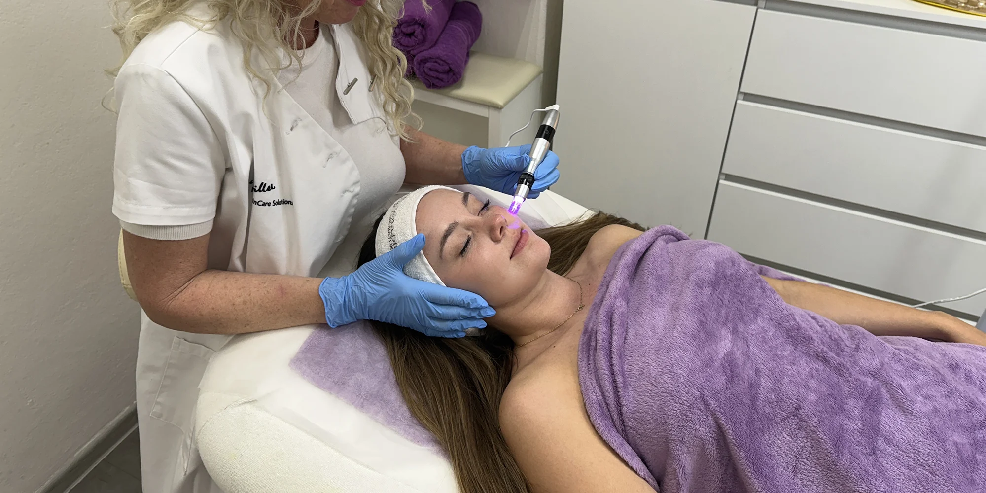 Kosmetická péče pro omlazení pleti: chemický peeling i mikrojehličkování, 1 až 3 ošetření