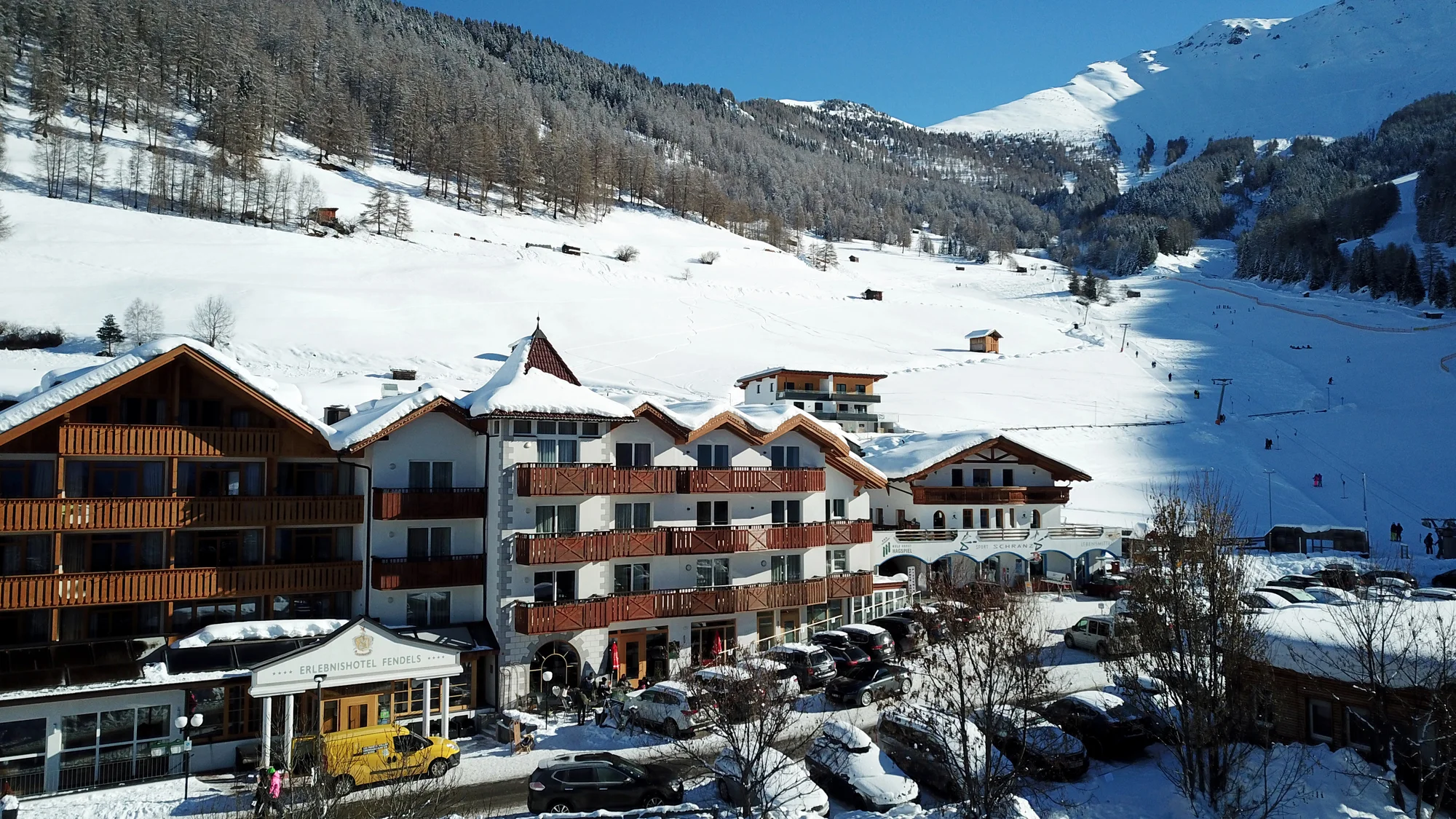 Tyrolské Alpy: 4* hotel u sjezdovky, polopenze, wellness a dětský program