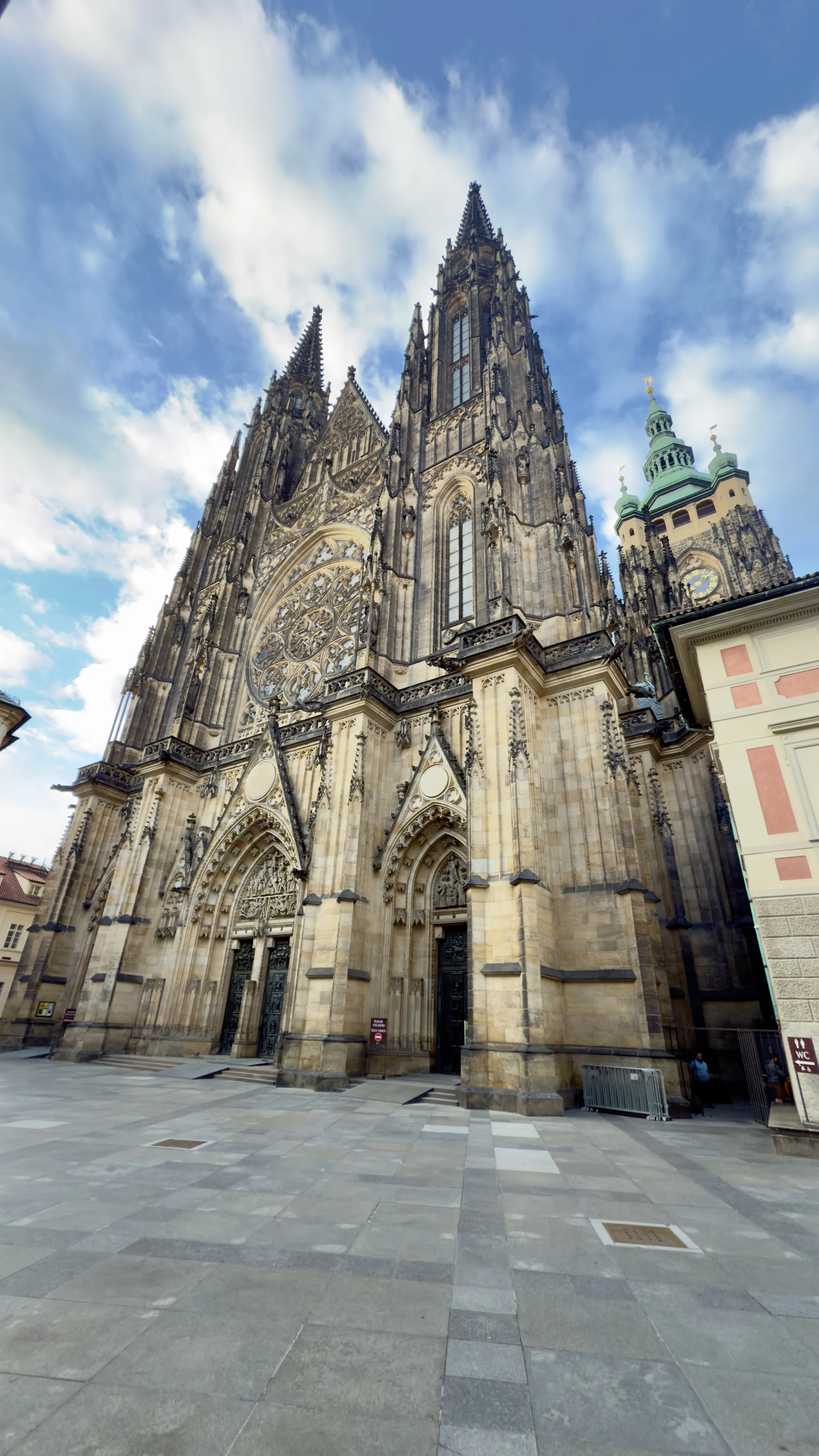 Netradiční prohlídka Prahou: navštivte muzeum alchymistů, Vyšehrad, Pražský hrad i Zlatou uličku