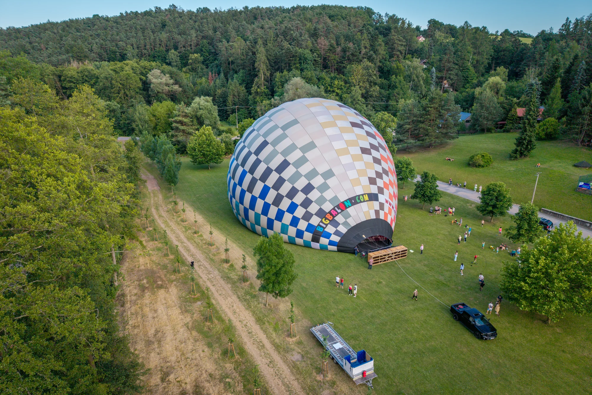 Za krásami Moravy a Vysočiny: veřejné i privátní lety balónem, pro 2–⁠⁠⁠⁠⁠⁠4 osoby
