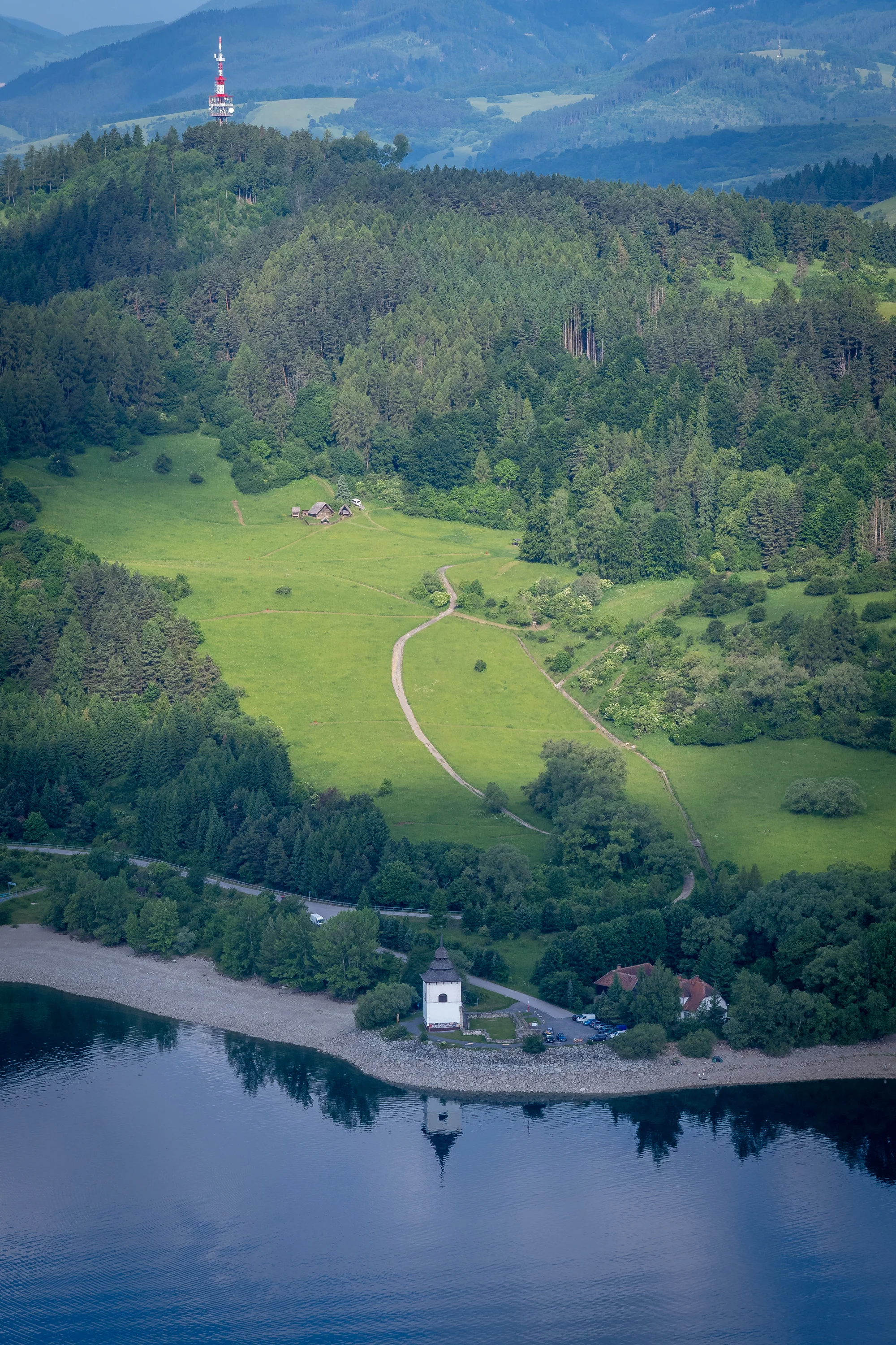 Za krásami Moravy a Vysočiny: veřejné i privátní lety balónem, pro 2–⁠⁠⁠⁠⁠⁠4 osoby