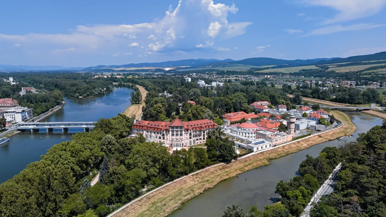 Za krásami Moravy a Vysočiny: veřejné i privátní lety balónem, pro 2–⁠⁠⁠⁠⁠⁠4 osoby